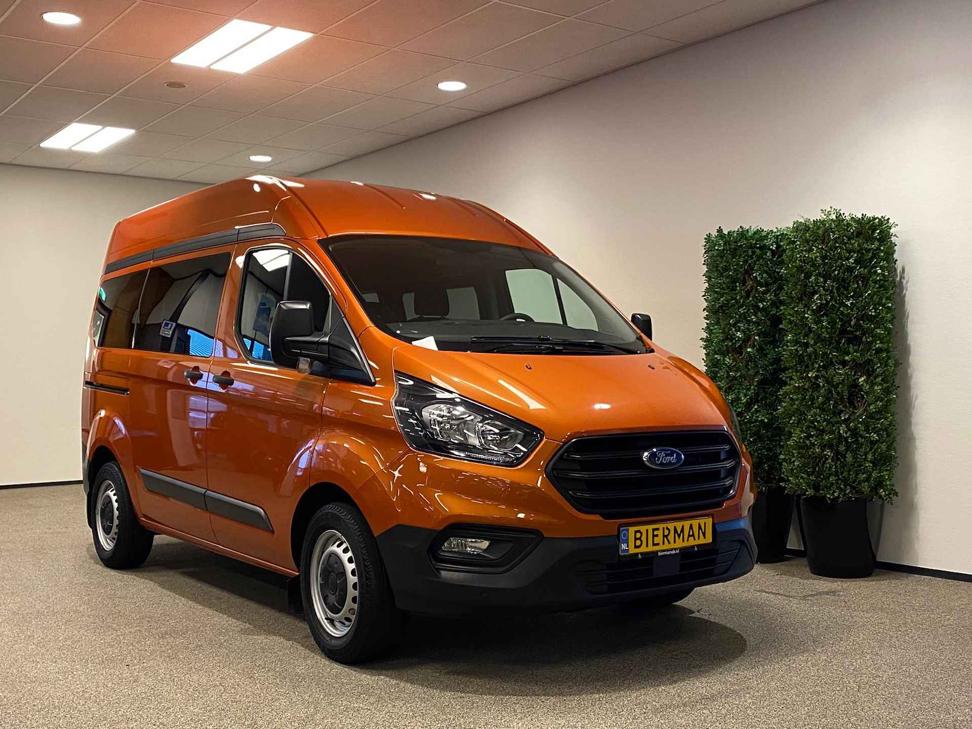 Ford Transit Custom L1H2 Rolstoelbus - 13/37