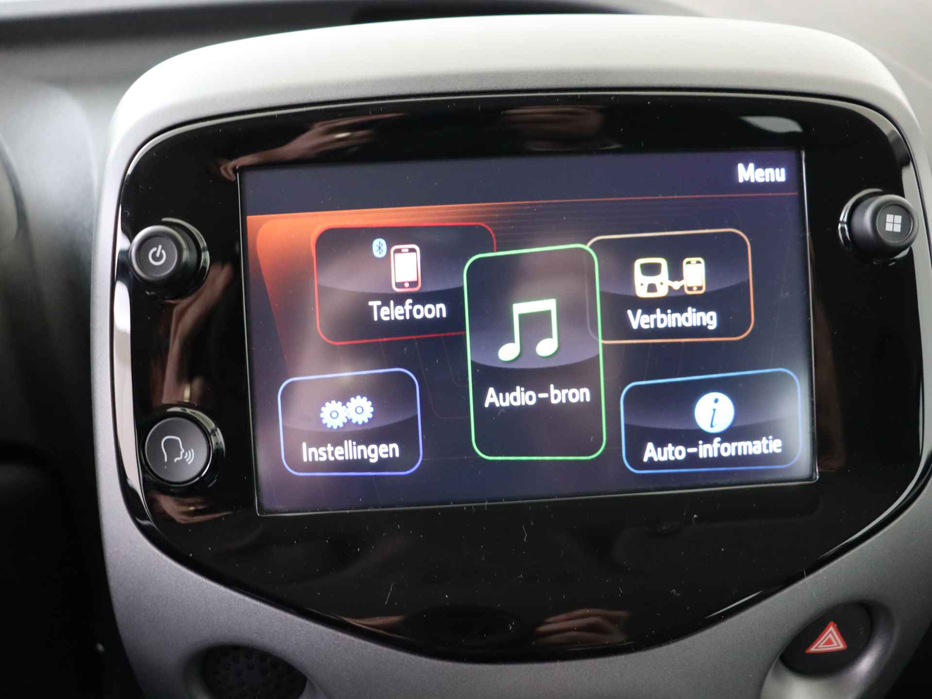 Toyota Aygo 1.0 VVT-i x-play I Airco I 5 Deurs I Zuinig I Camera I 1e Eigenaar I Volledig LOUWMAN Onderhouden I Apple Carplay/Android Auto I - 10/44