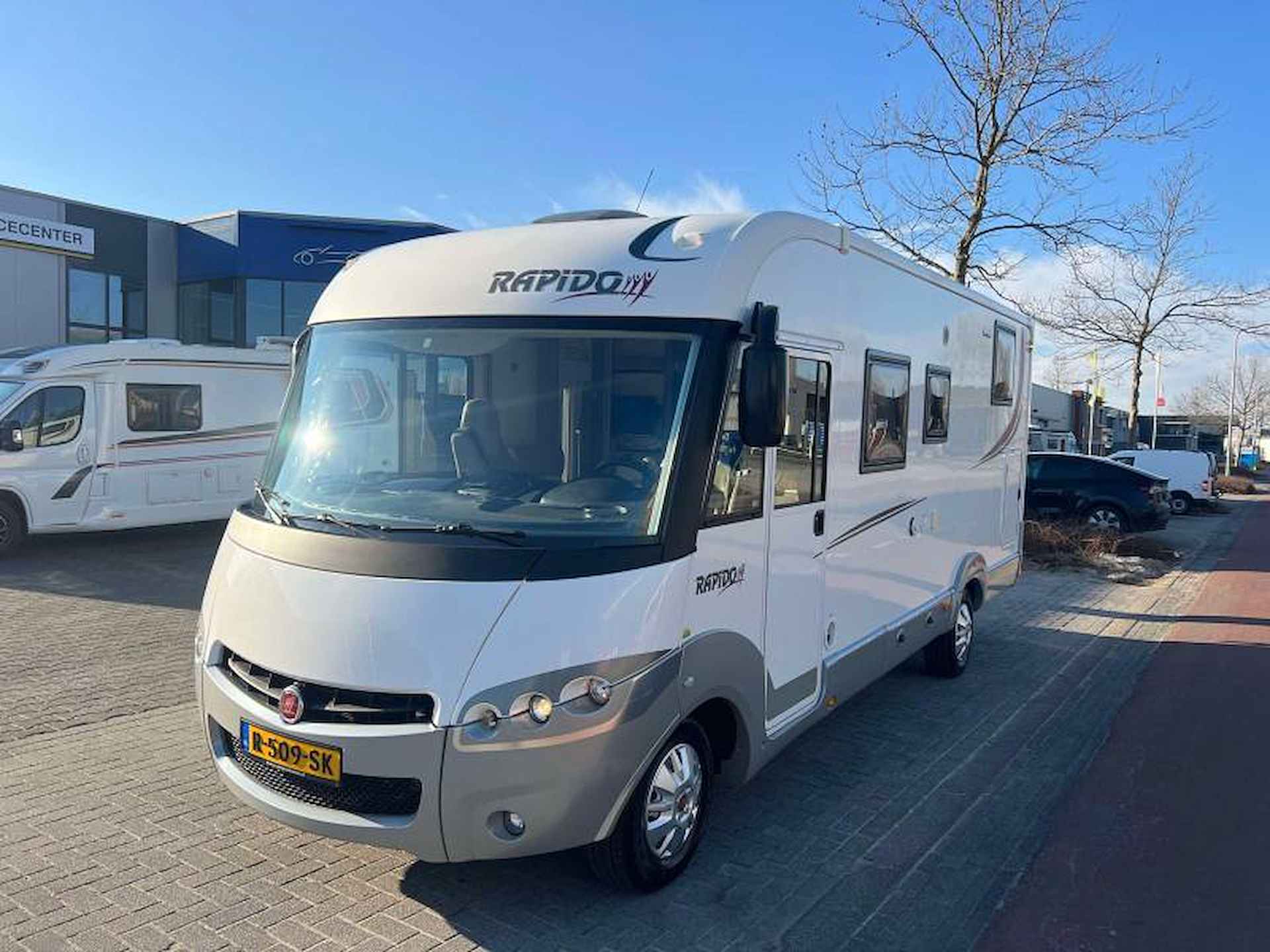 Rapido 855F  6.79 lang & compleet - 4/23