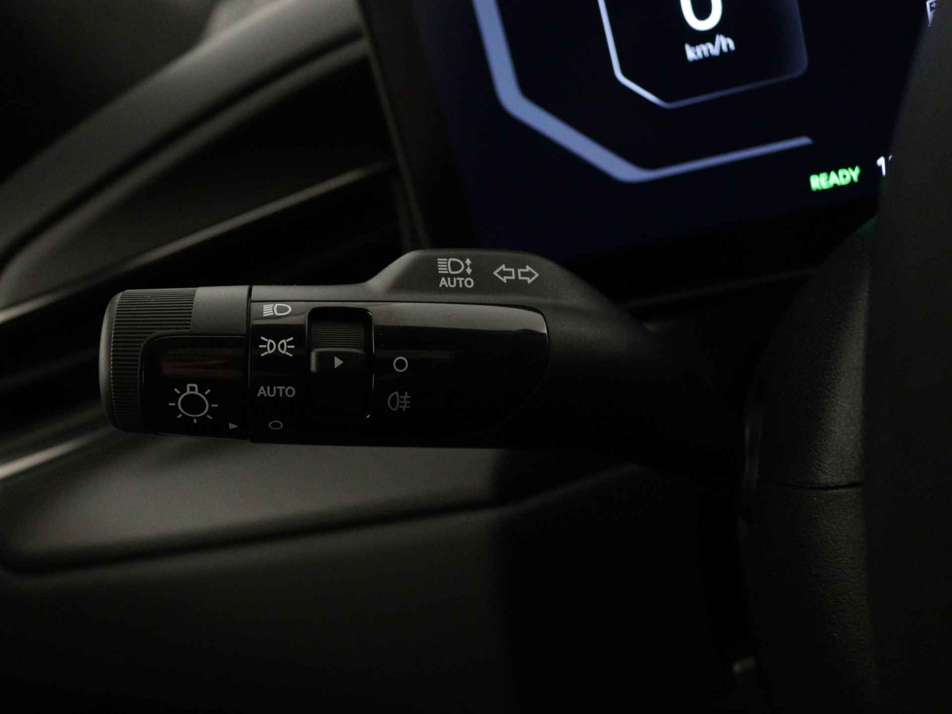 Kia EV9 Launch Edition GT-Line AWD 99.8 kWh | Nieuw  te bestellen |  Panoramadak | 7-zitter| 360 Camera | - 19/41