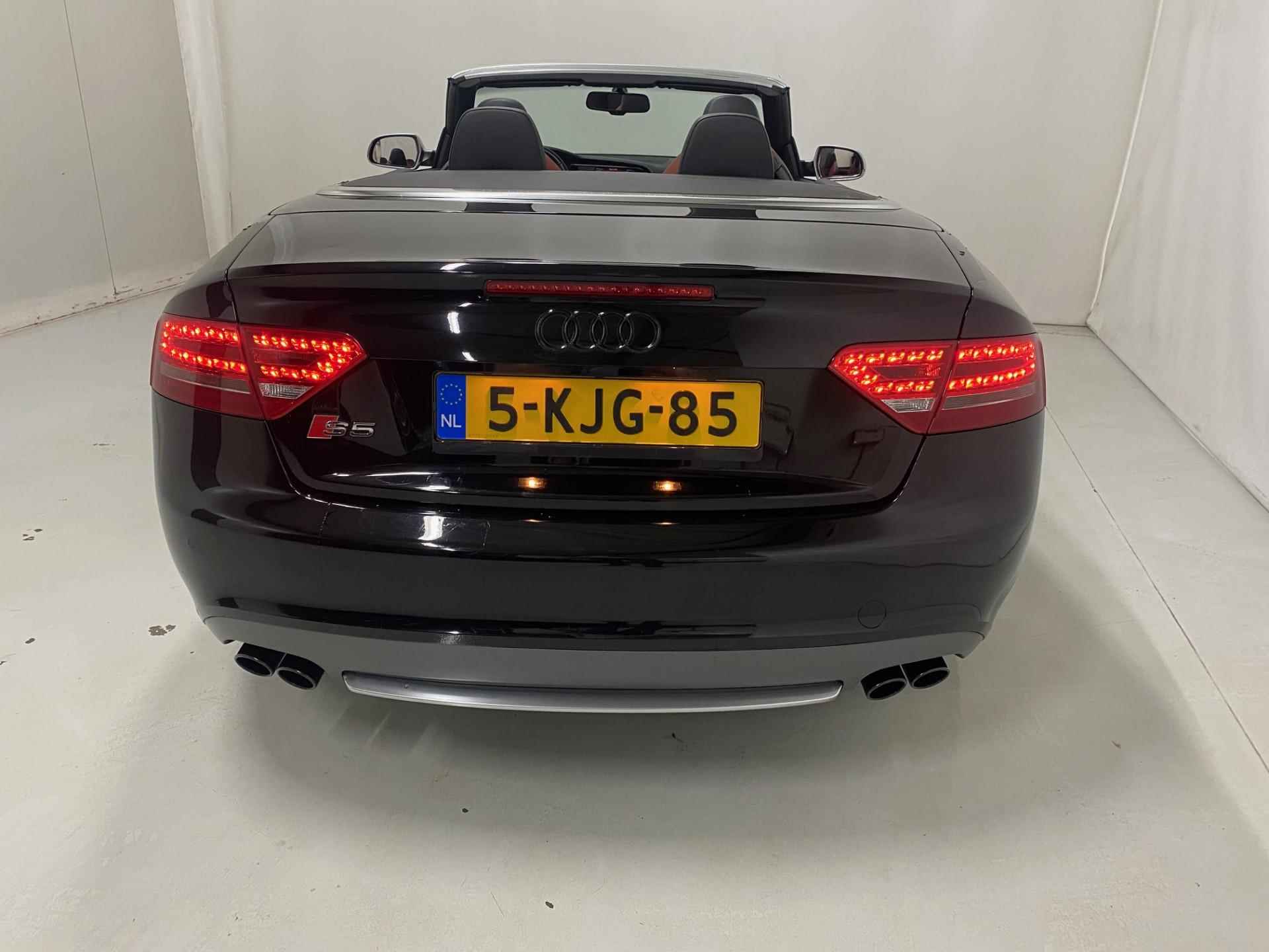 Audi S5 A5 Cabriolet 3.0 TFSI S5 quattro RS Stoelen Vol leer Navi - 11/27