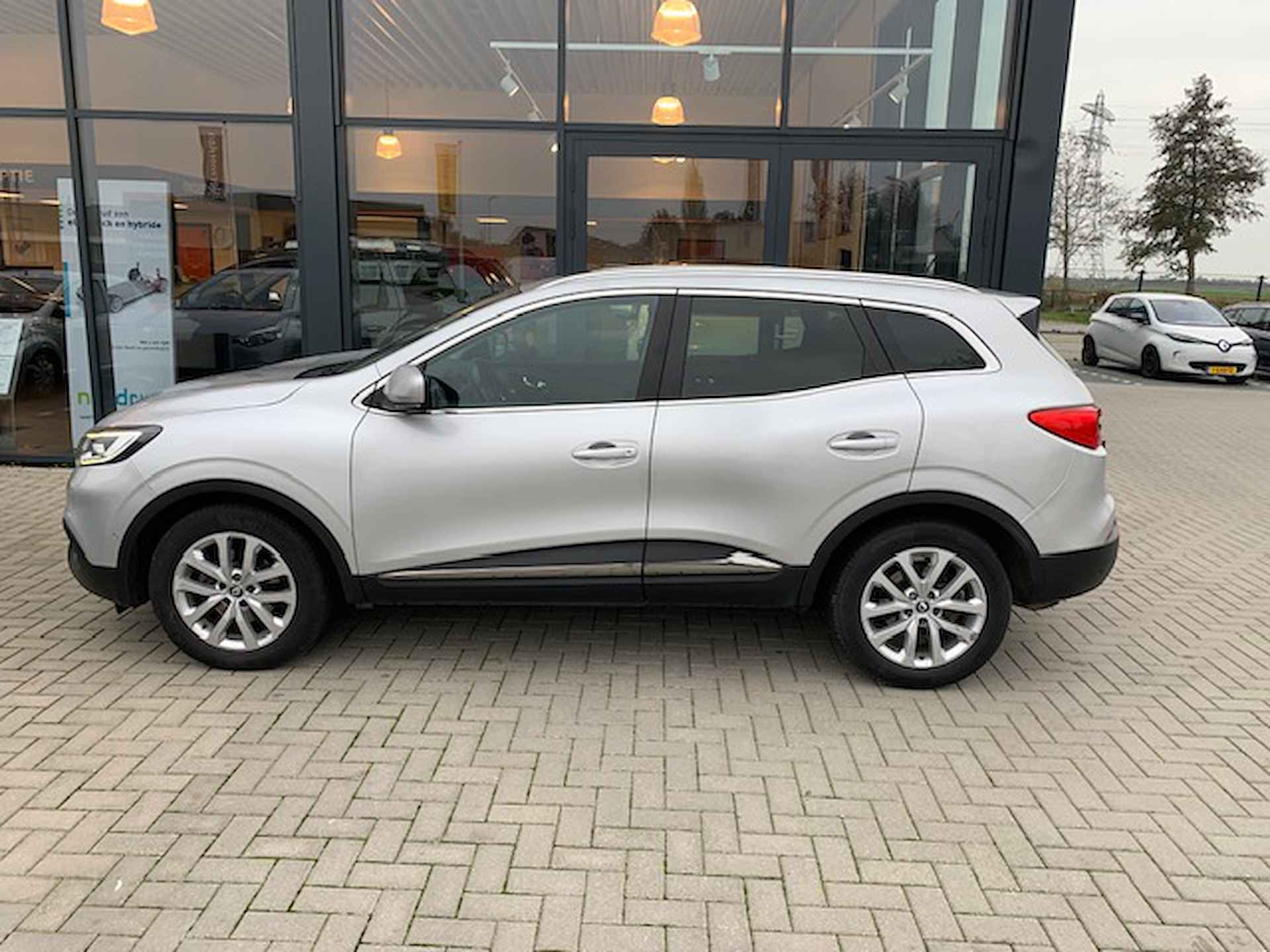 RENAULT Kadjar TCe 130pk EDC Intens PDC V+A + CAMERA - 2/8