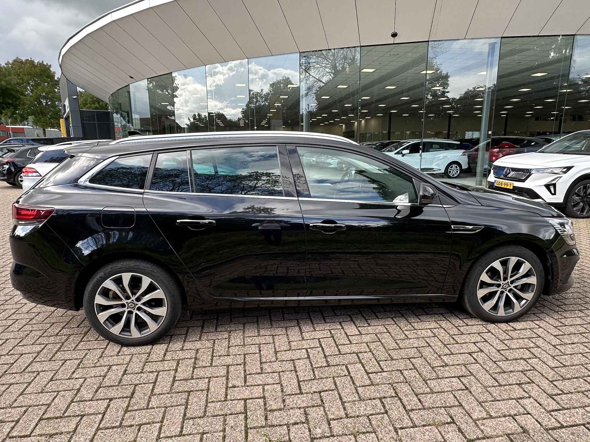 Renault Mégane Estate 1.3 TCe 140 EDC Techno | Navi 9,3" | Clima | Cruise | LM velgen 17" | PDC V+A + Camera | Stoel- en stuurverwarming - 8/20