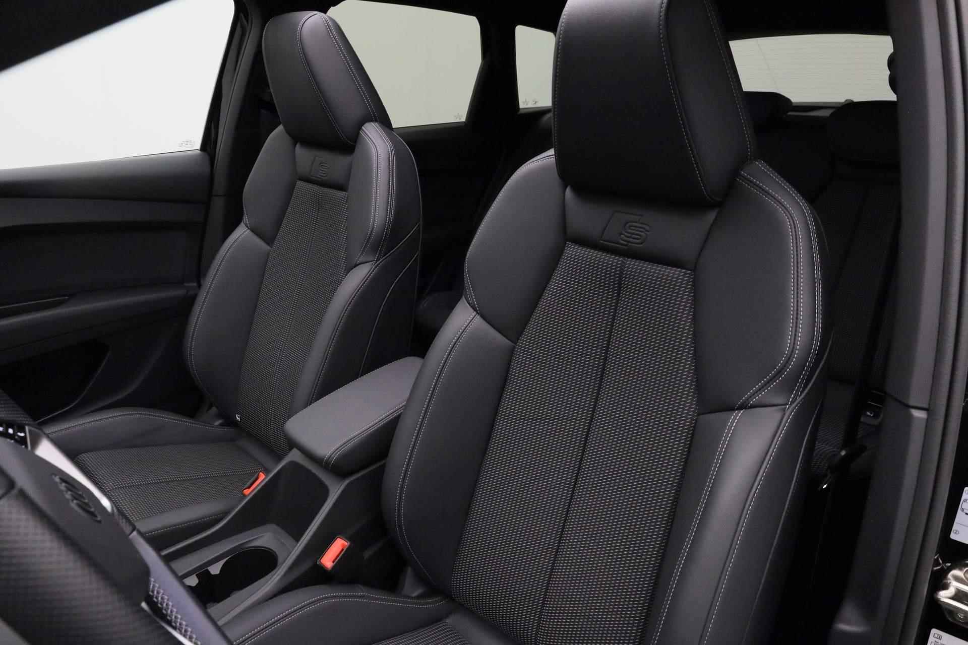 Audi Q4 e-tron 40 S edition 77 kWh 204PK | Warmtepomp | Pano | Trekhaak | Matrix LED | Camera | 20 inch | ACC - 14/46