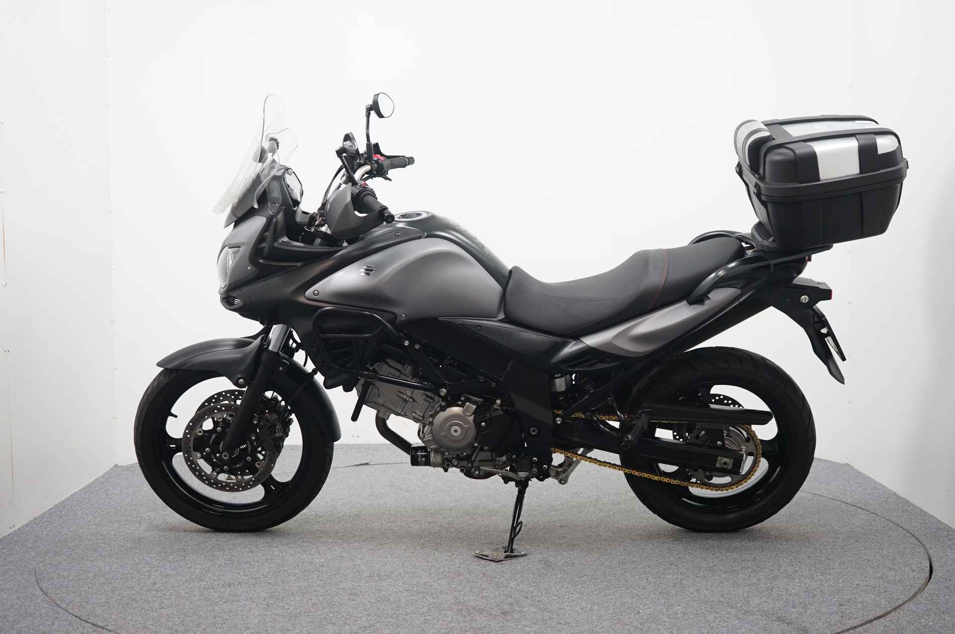 Suzuki DL 650 A V-STROM - 5/17