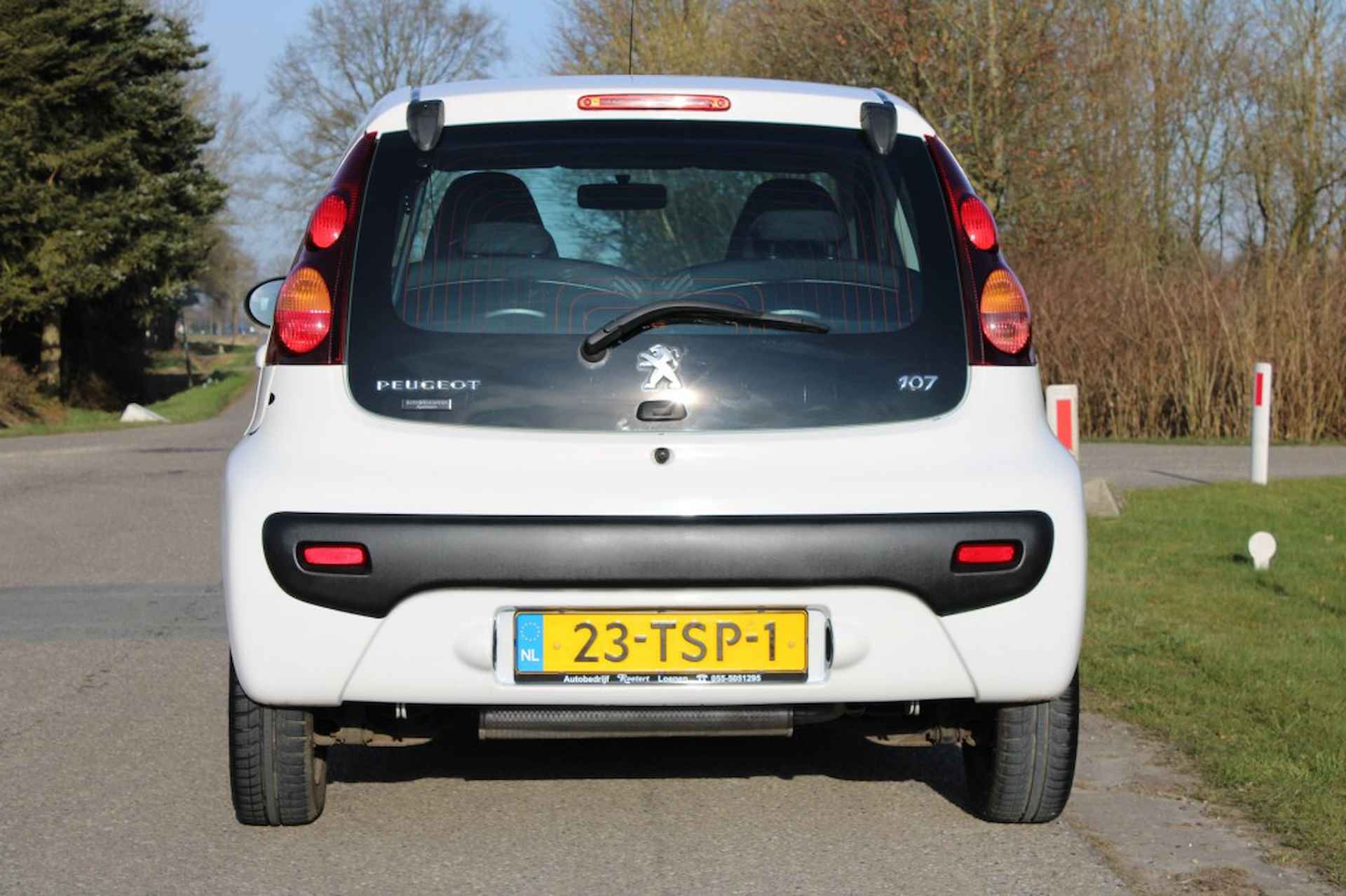 PEUGEOT 107 1.0 68pk Active airco/5-deurs - 17/34