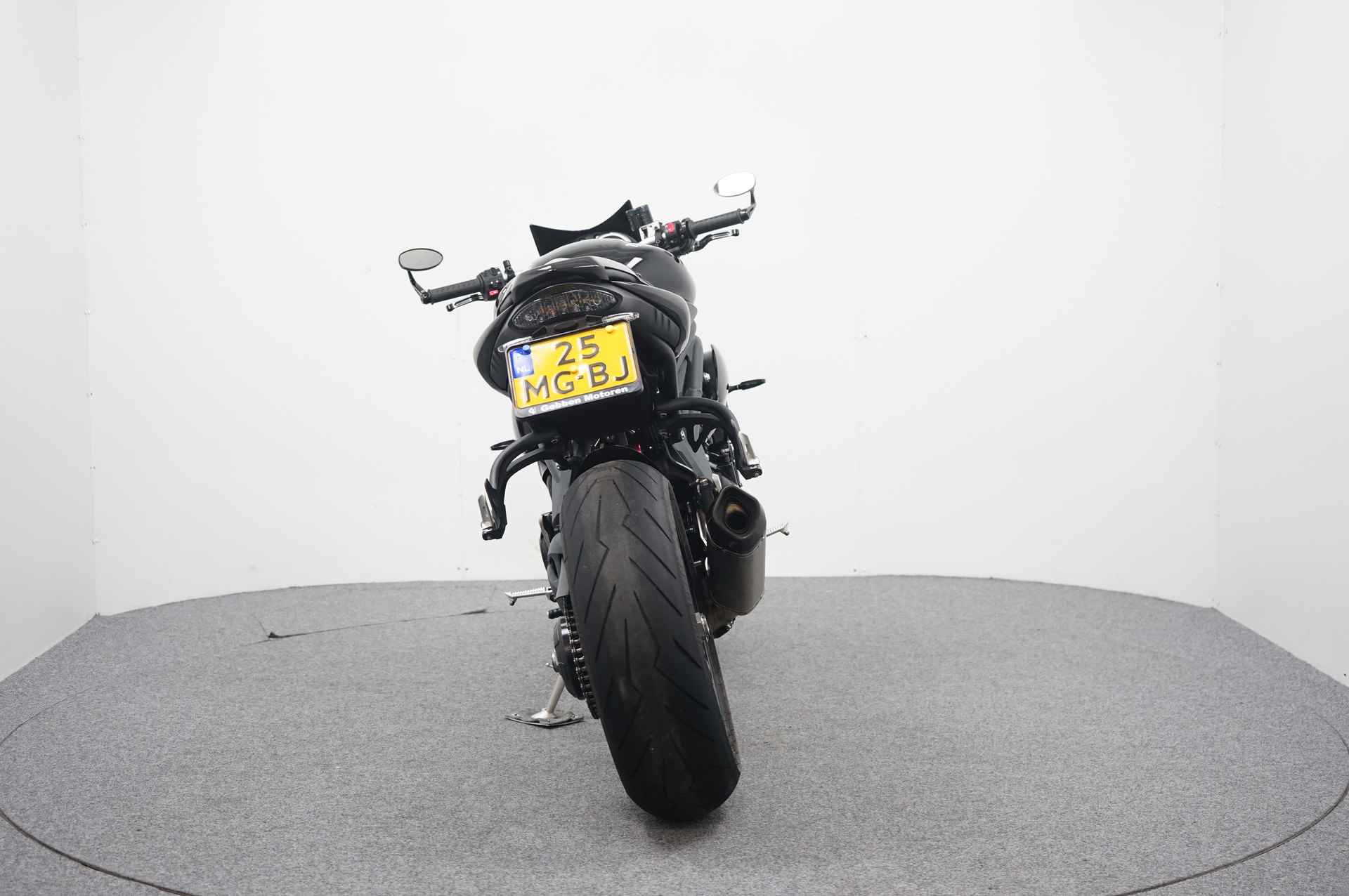 Triumph SPEED TRIPLE - 7/18