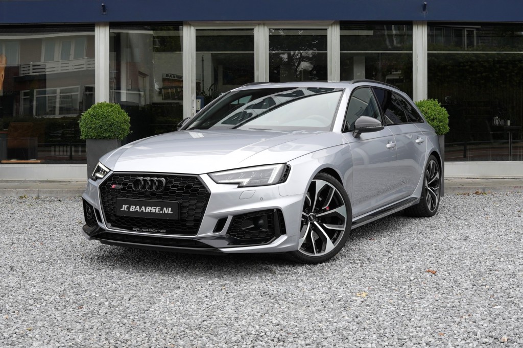 AUDI Rs4 2.9 TFSI QUATTRO