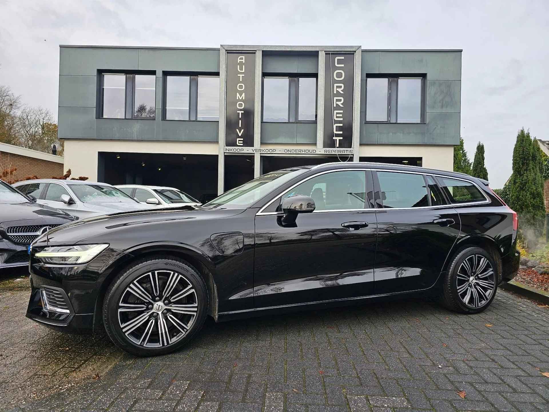 Volvo V60 2.0 T8 Twin Engine AWD Inscription