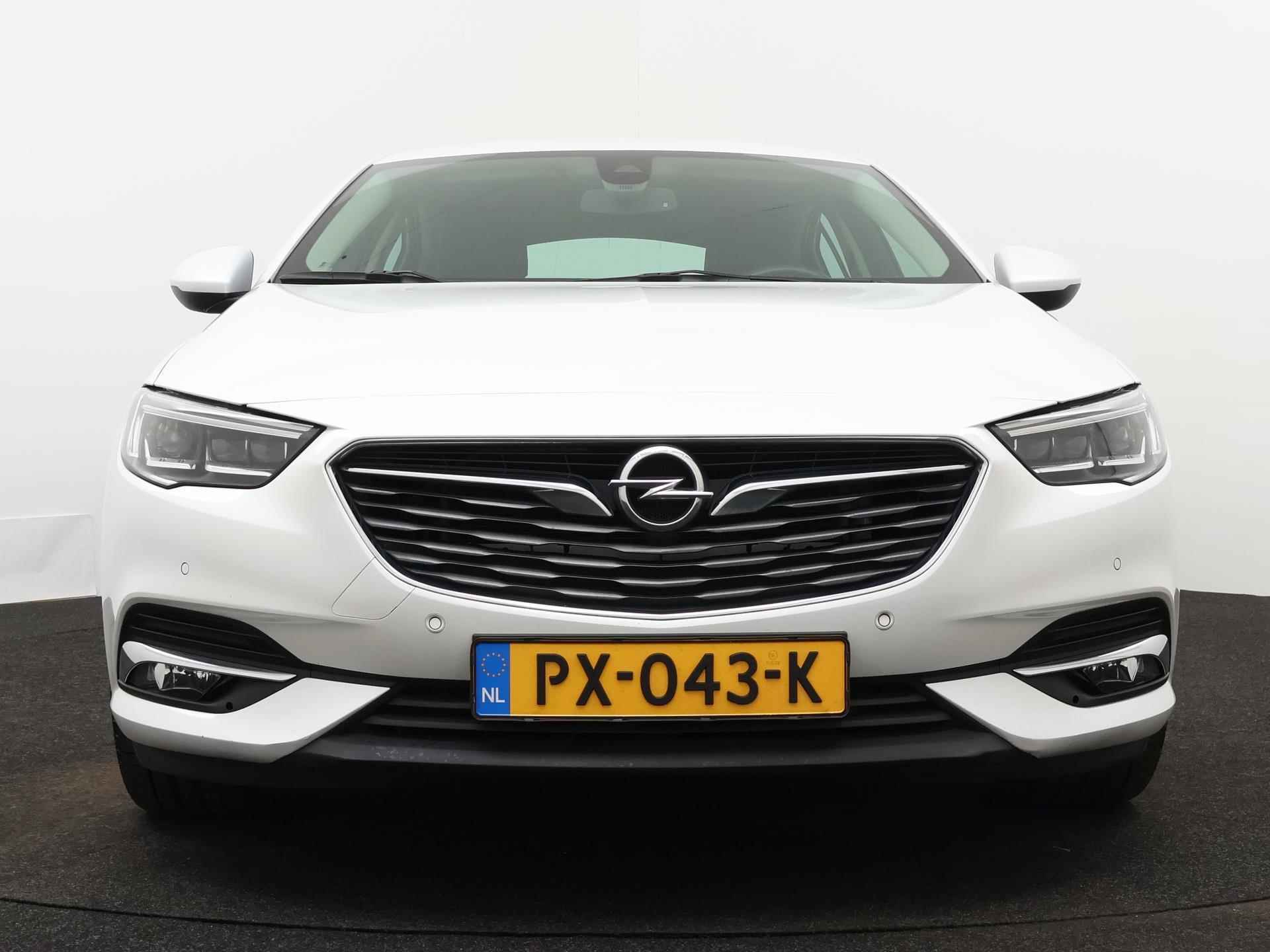 Opel Insignia Grand Sport Innovation 165pk Automaat | Navigatie | Licht Metalen Velgen 18" | Lederen Bekleding | Parkeersensor Achter/Voor | Voorstoelen Verwamd - 6/36