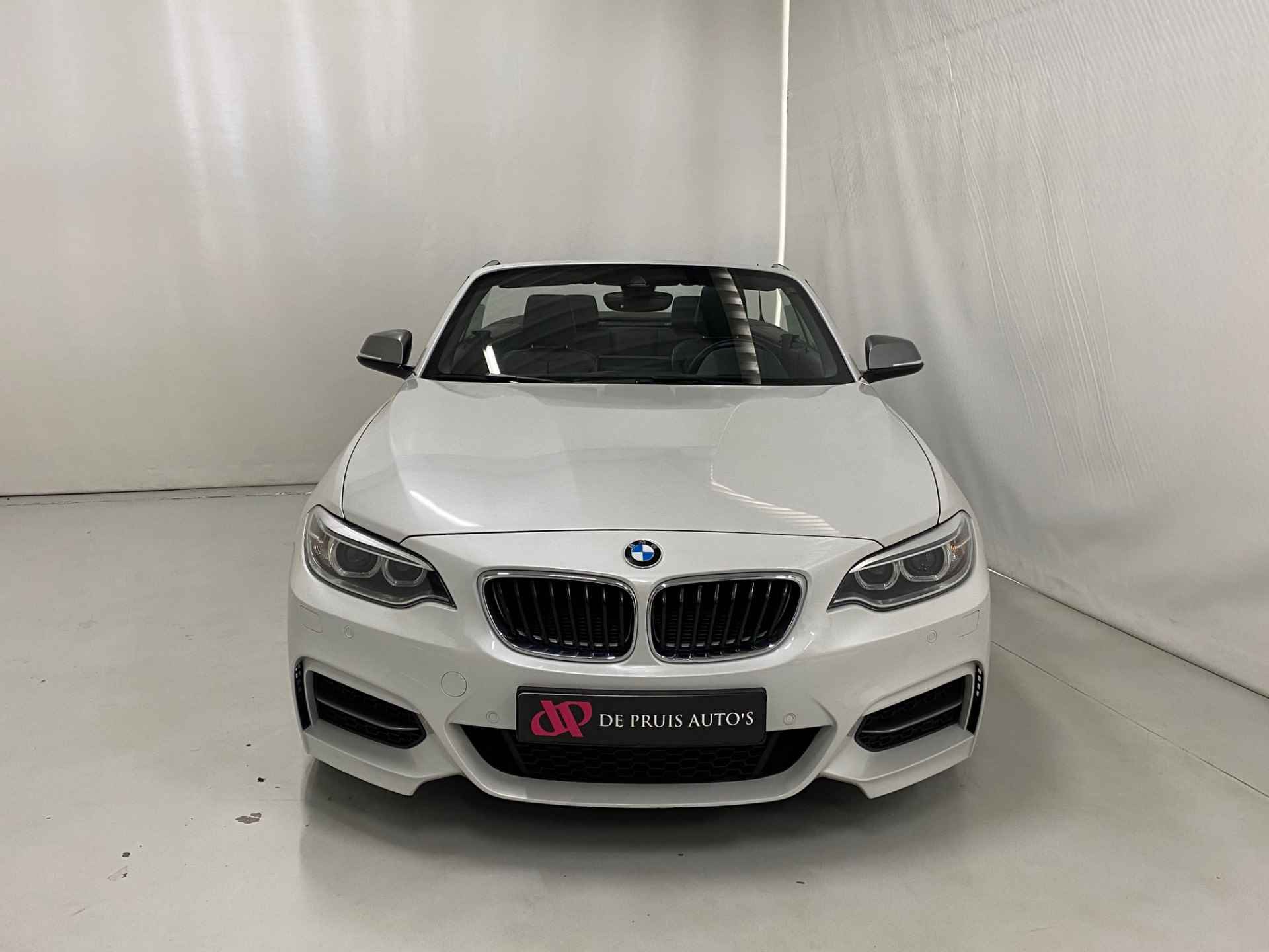 BMW 2 Serie Cabrio M235i High Executive Harman Kardon Camera Leer Stoel + Memory - 6/48