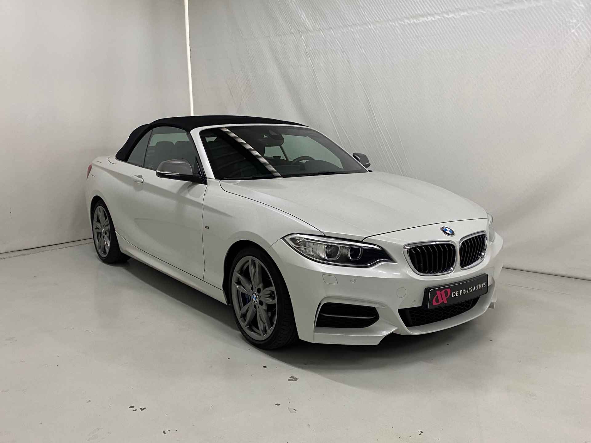 BMW 2 Serie Cabrio M235i High Executive Harman Kardon Camera Leer Stoel + Memory - 8/48