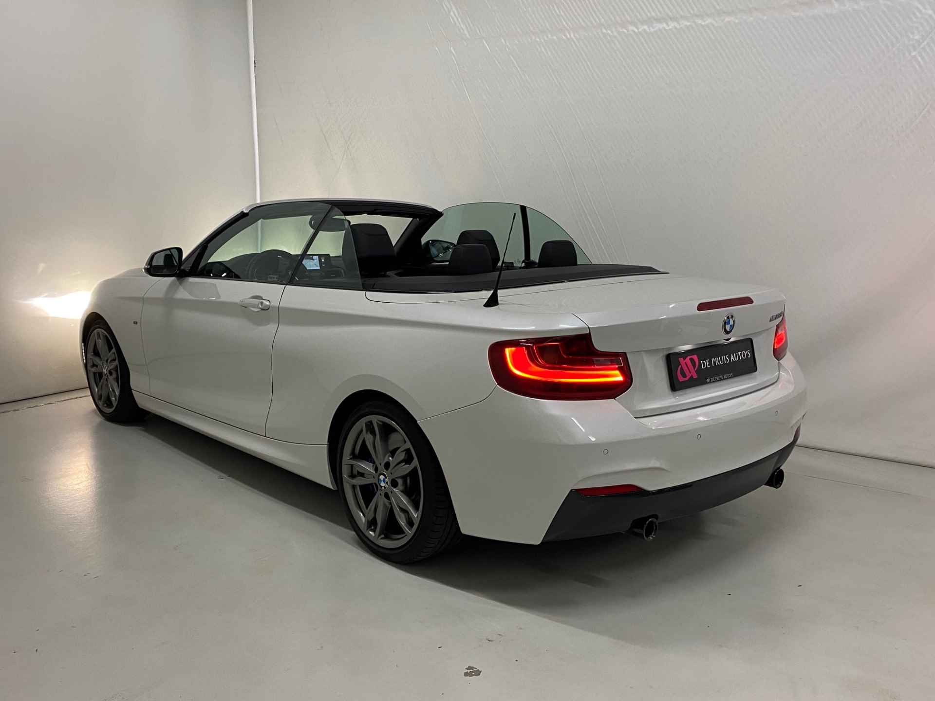 BMW 2 Serie Cabrio M235i High Executive Harman Kardon Camera Leer Stoel + Memory - 48/48