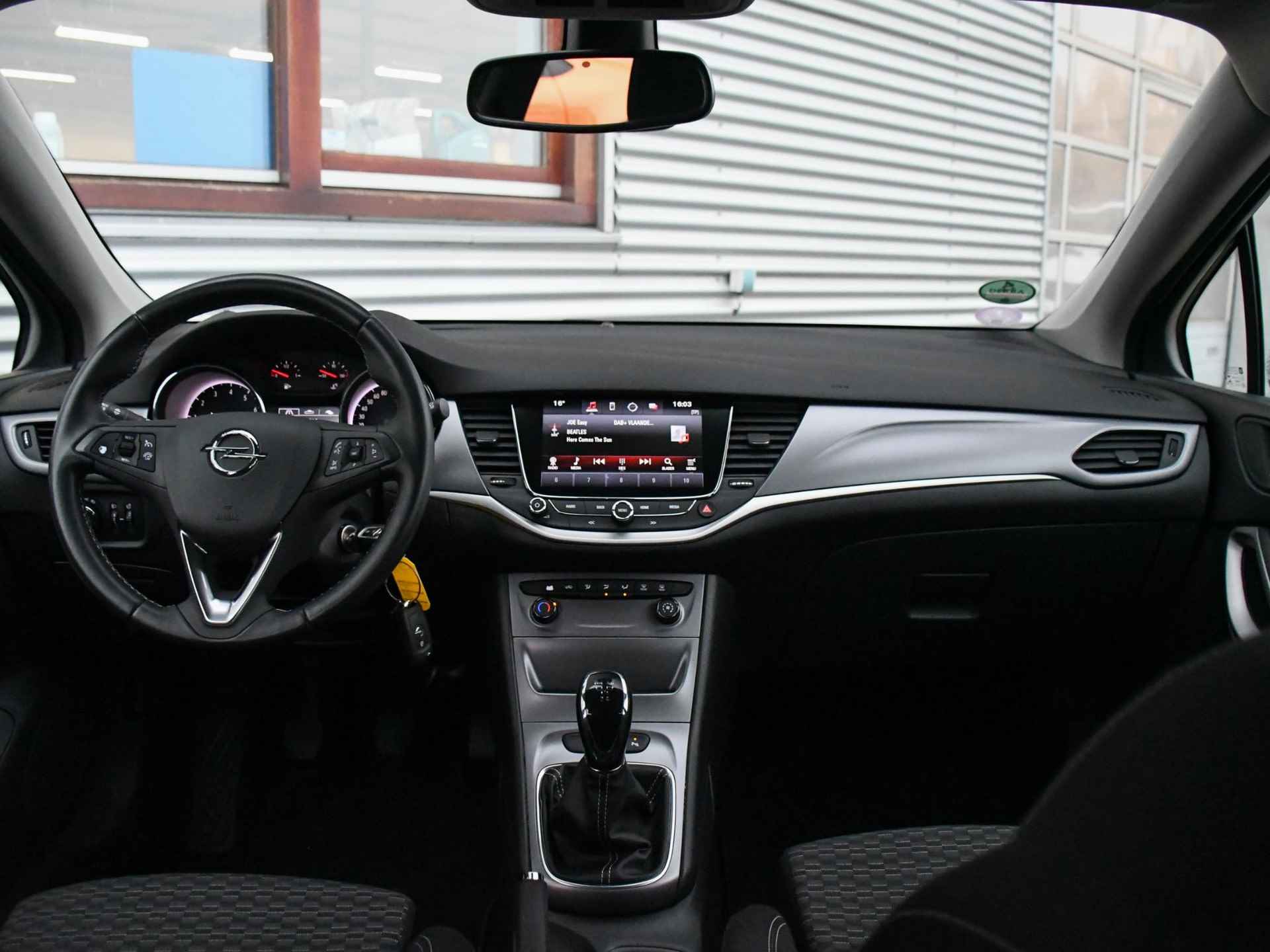 Opel Astra Sports Tourer Business+ 1.0 105pk NAVI | APPLE CARPLAY | PDC ACHTER | DAB | USB | 12MND GARANTIE - 11/29