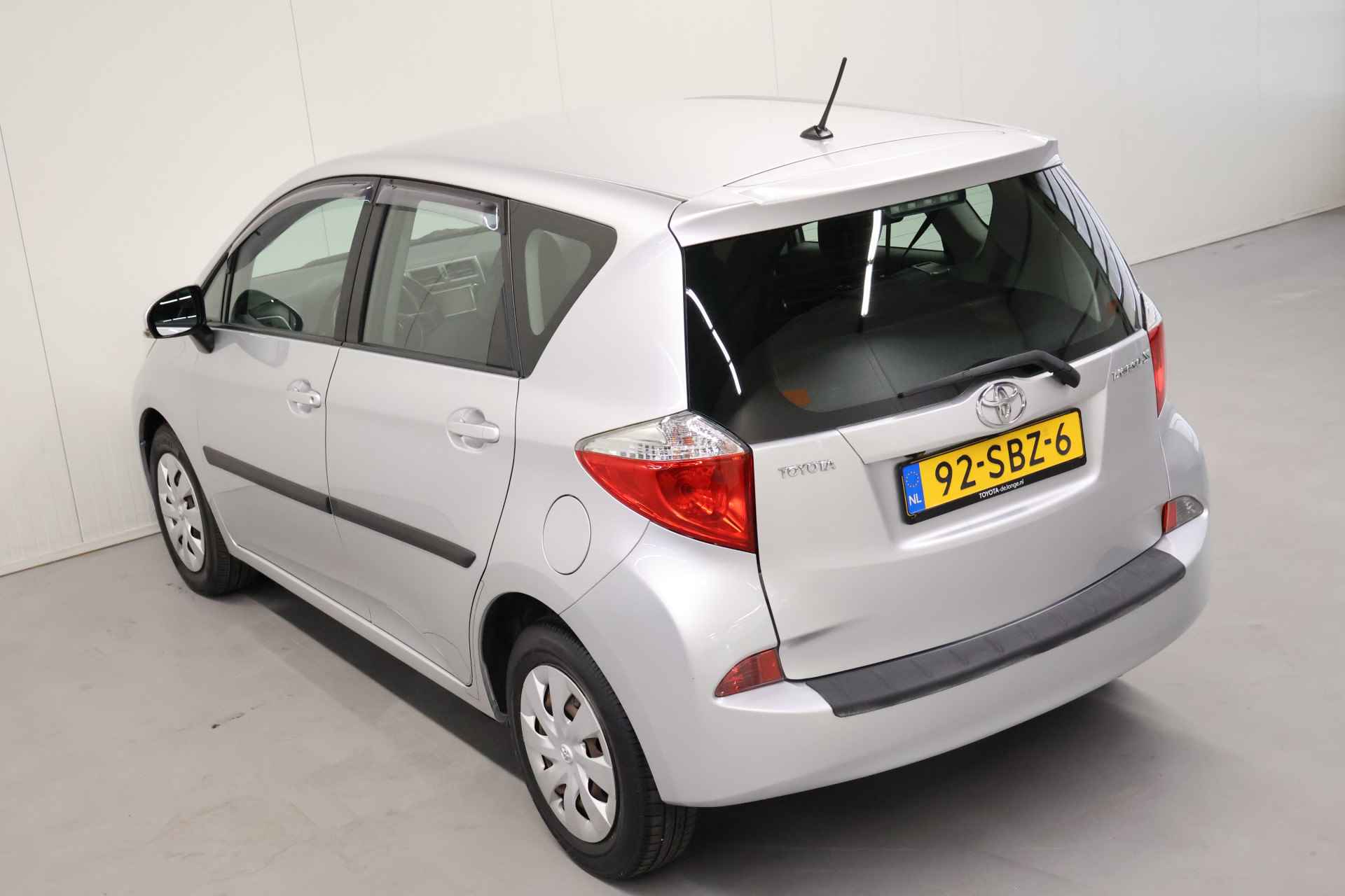 Toyota Verso-S 1.3 VVT-i Aspiration navigatie - 11/25