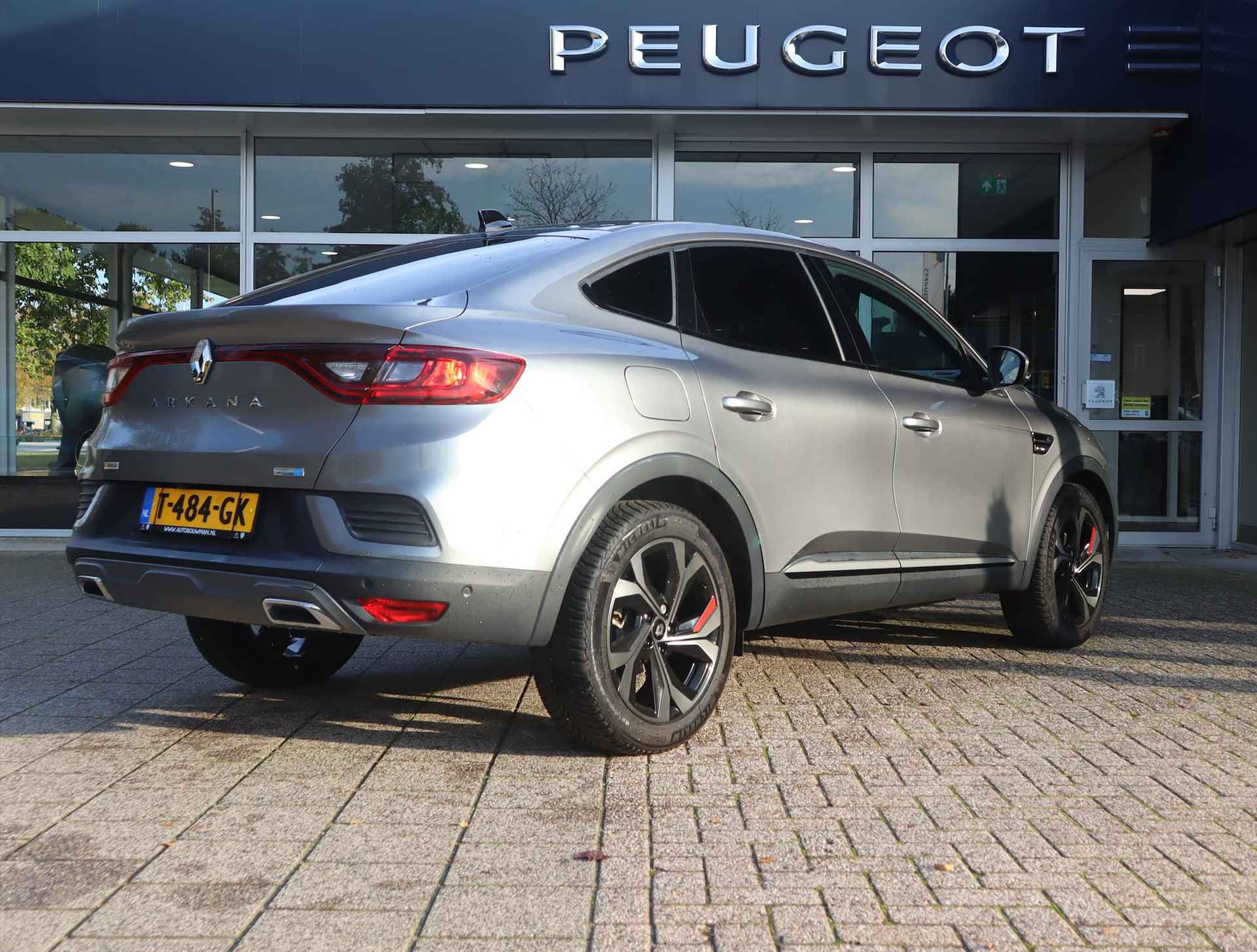 RENAULT Arkana R.S. Line 1.6 E-TECH Hybrid 145PK Automaat, Rijklaarprijs, Navigatie Lederen bekleding Achteruitrijcamera - 4/63