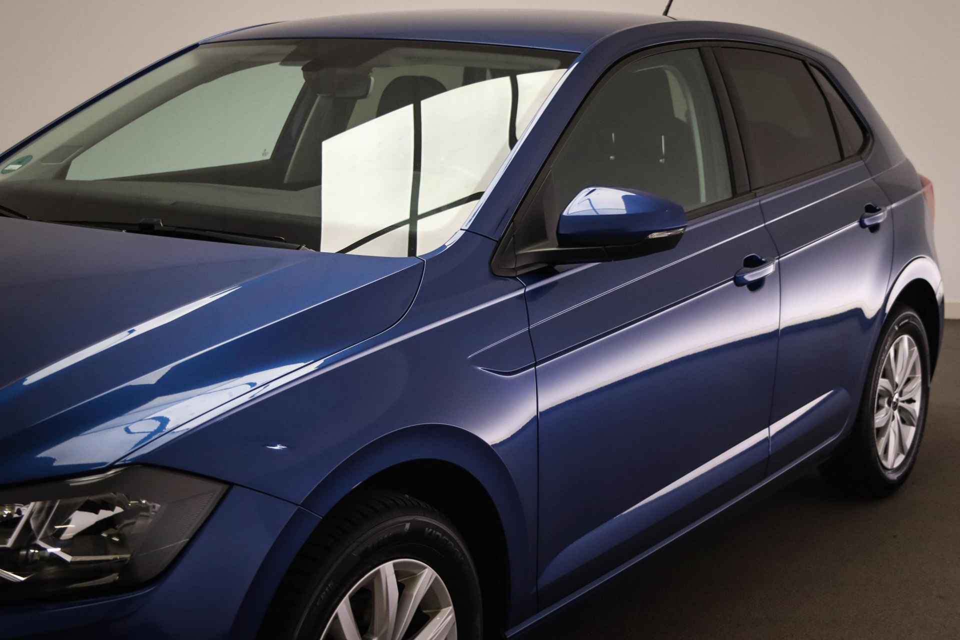 Volkswagen Polo 1.0 TSI Highline Business R | AUTOMAAT | LICHT EN ZICHT PACK | ACC | DAB | APPLE | 15" - 14/50