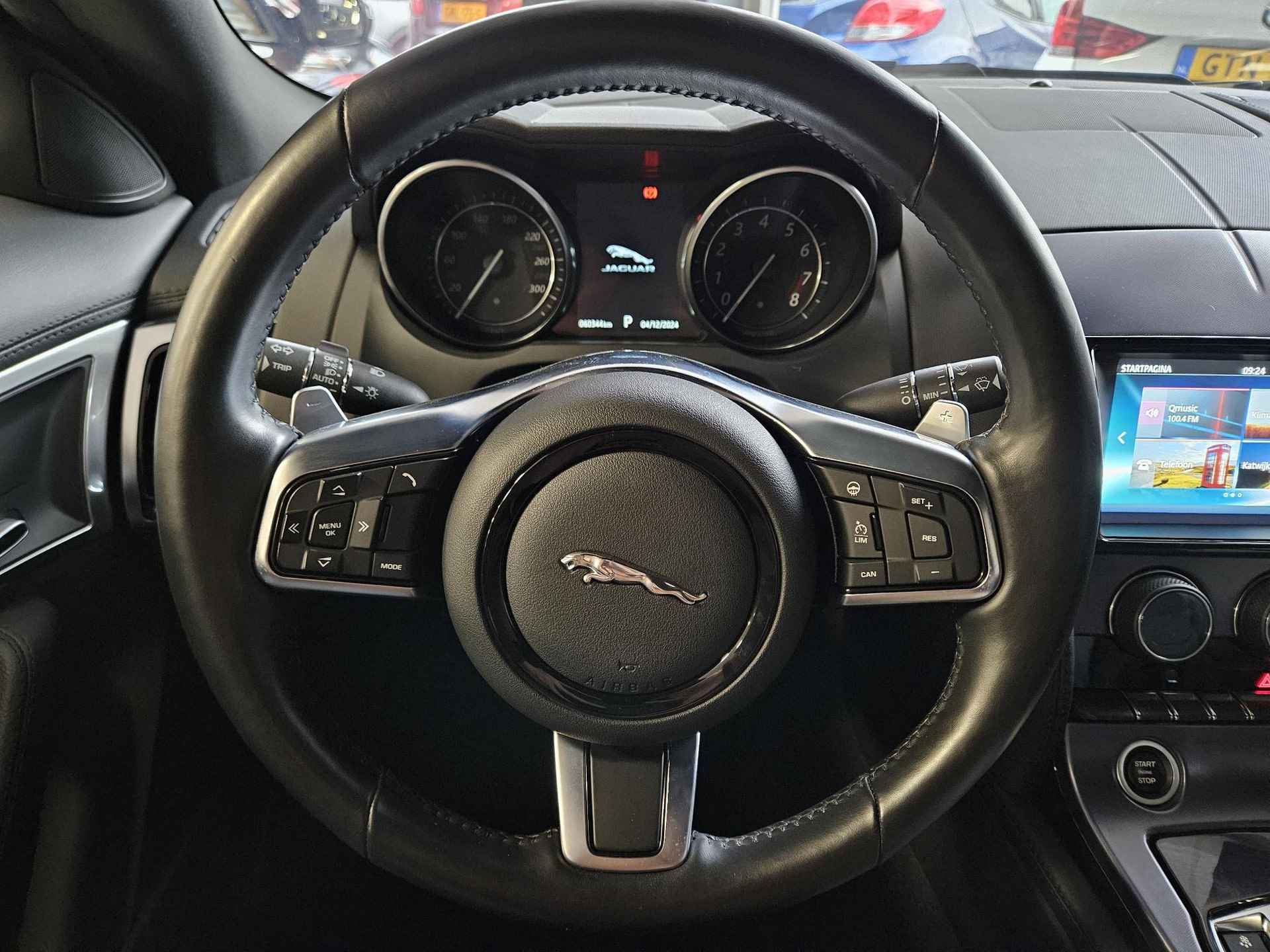 Jaguar F-TYPE 3.0 V6 400 PK /20"Carbon Velgen/Meridian Prof Sound System/Leder-Alcantara/Sportuitlaat/Apple Carplay/Cruise Control/Elektrische Achterklep/Achteruitrijcamera/(MET GARANTIE*) - 13/33