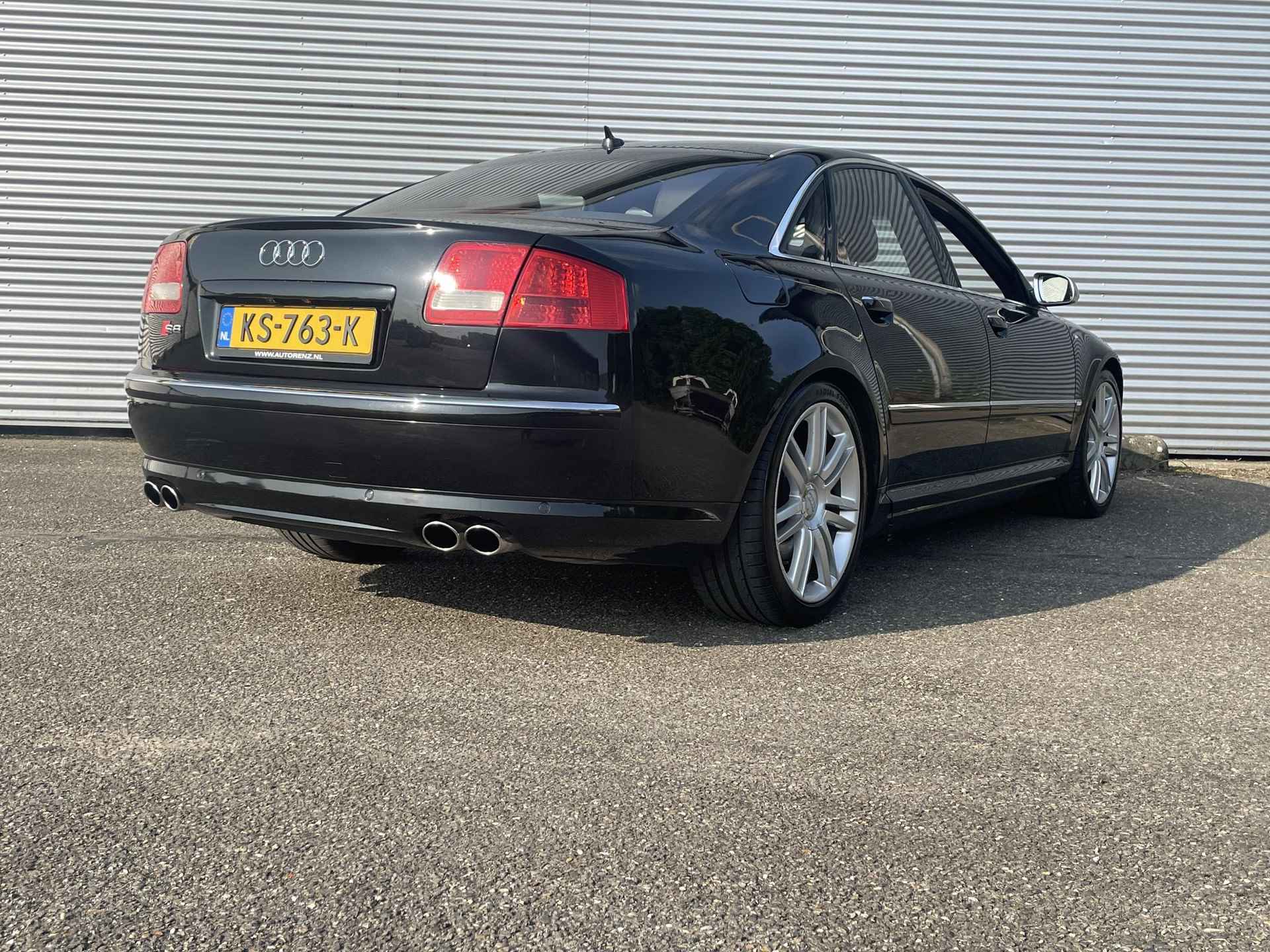 Audi A8 5.2 S8 Pro Line v 10 Quattro - 3/52