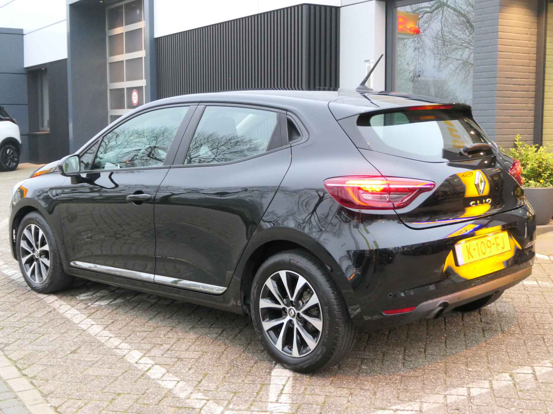 Renault Clio 1.0 TCe Bi-Fuel Zen | LED Koplampen | Parkeersens. | Navigatie | 1 eigenaar! - 7/38