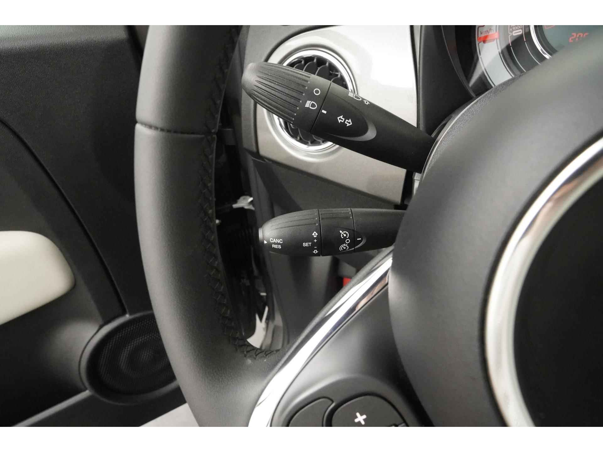 Fiat 500 1.0 Hybrid Dolcevita | Panoramadak | Apple Carplay |  Zondag Open! - 19/29