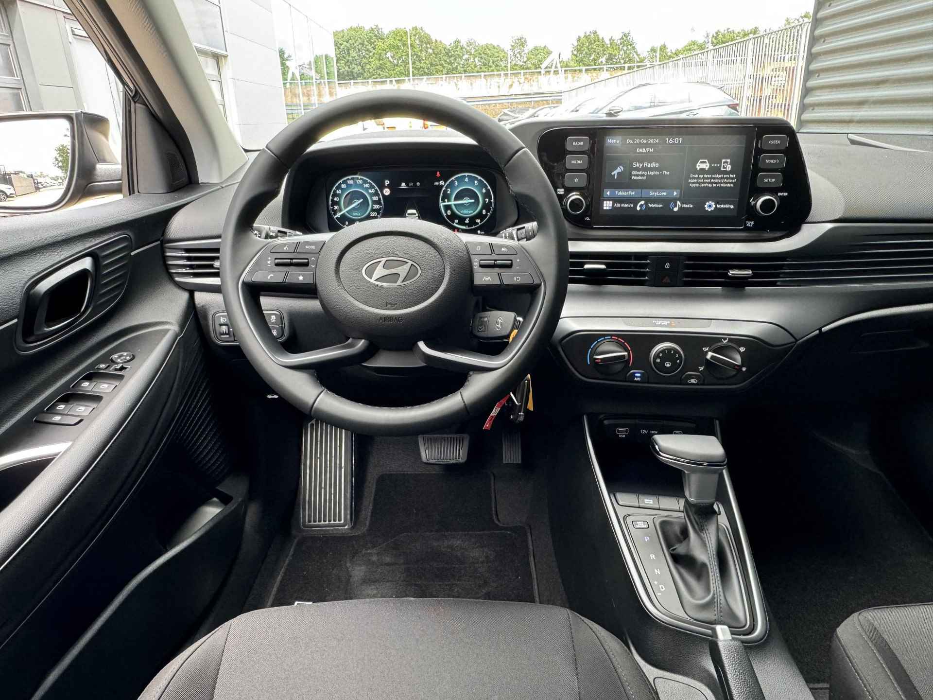 Hyundai i20 1.0 T-GDI Comfort | €4195 KORTING | AUTOMAAT | CAMERA | SENSOREN | APPLE CARPLAY & ANDROID AUTO | - 14/31