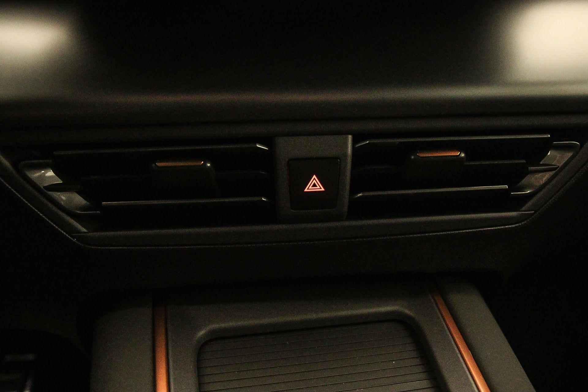 CUPRA Born Adrenaline 230pk Automaat Adaptive cruise control, Navigatie, Achteruitrijcamera, Beats audio, Parkeersensoren, LED verlichting, App connect, Stoelverwarming - 14/53