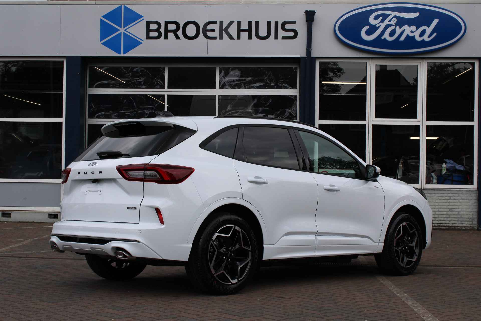 Ford Kuga 2.5 PHEV ST-LINE | DIRECT LEVERBAAR! | ELEKTR TREKHAAK | WINTERPACK | 19'' LMV | STANDVERWARMING | CAMERA | NIEUW! | - 3/32