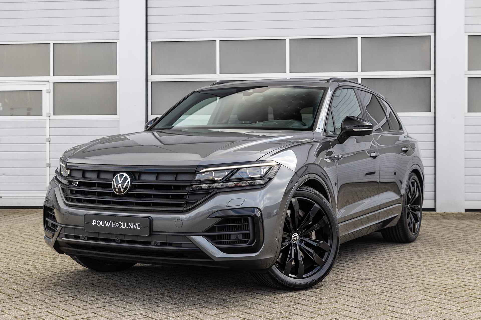 Volkswagen Touareg R 3.0 TSI 462pk eHybrid 4MOTION | SoH 92% | Trekhaak | Panoramadak | Luchtvering | 360 Camera | Klasse 5 Alarm - 59/60