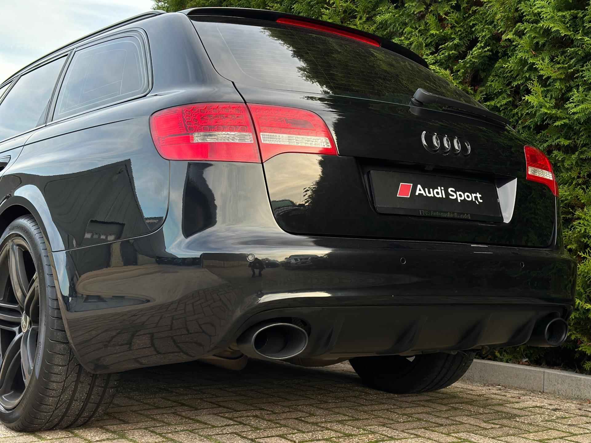 Audi RS6 Avant 5.0 TFSI V10 Youngtimer Black Edition - 27/31