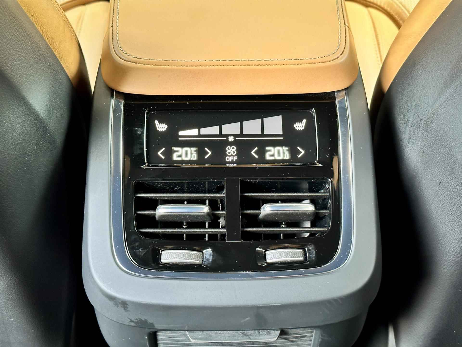 Volvo XC90 2.0 D5 AWD Inscription | Adaptive cruise control | Elektr. Trekhaak | Leder | Bowers & Wilkins | CarPlay | - 19/68