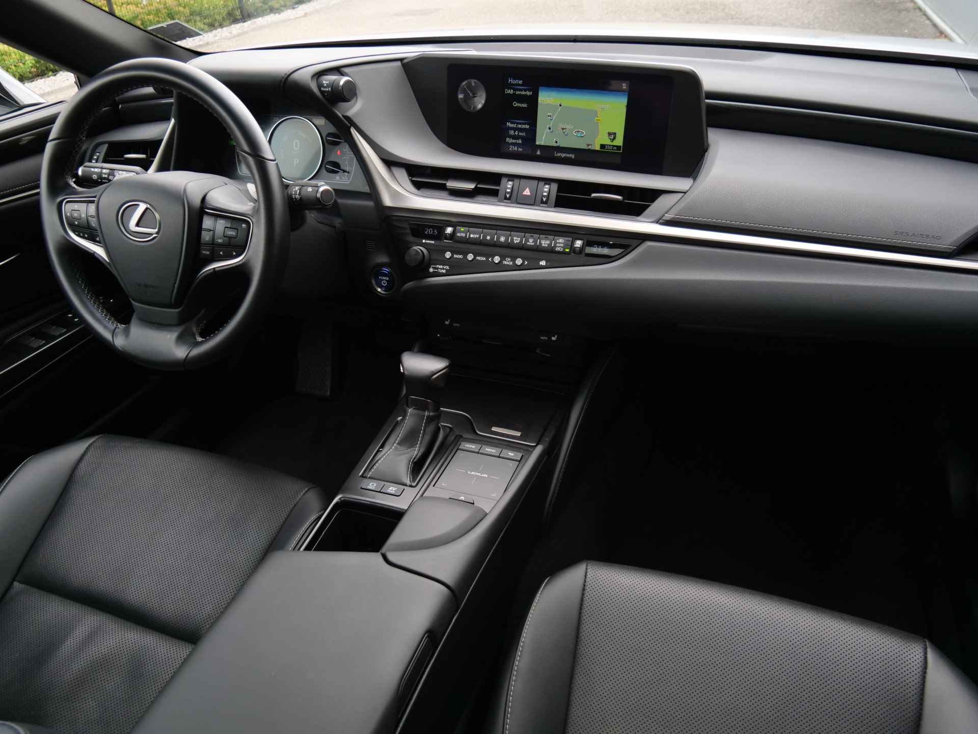 Lexus ES 300h Business Line 218 Pk Automaat Navi / DAB / Schuifdak / Leer / Camera - 14/46