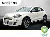 Fiat 600e EV Urban 54 kWh | Navigatie via Apple Carplay/Android Auto | Achteruitrijcamera | Parkeersensoren Voor en Achter | Keyless Entry/Start | LED Koplampen | Dodehoek Detectie | Climate Control | Cruise Control | 17" Lichtmetalen Velgen |