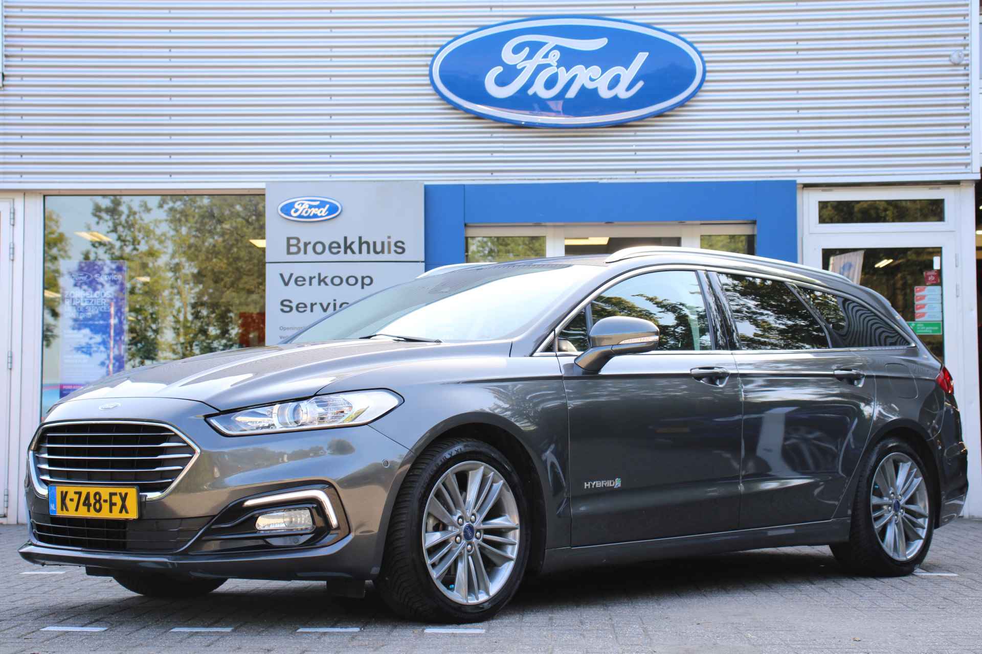 Ford Mondeo Wagon 2.0 HYBRID 187PK AUTOMAAT TITANIUM | 18'' LMV | CAMERA | CRUISE | SONY AUDIO | WINTER PACK | PRIVACY GLAS | TREKHAAK | PRA - 1/33