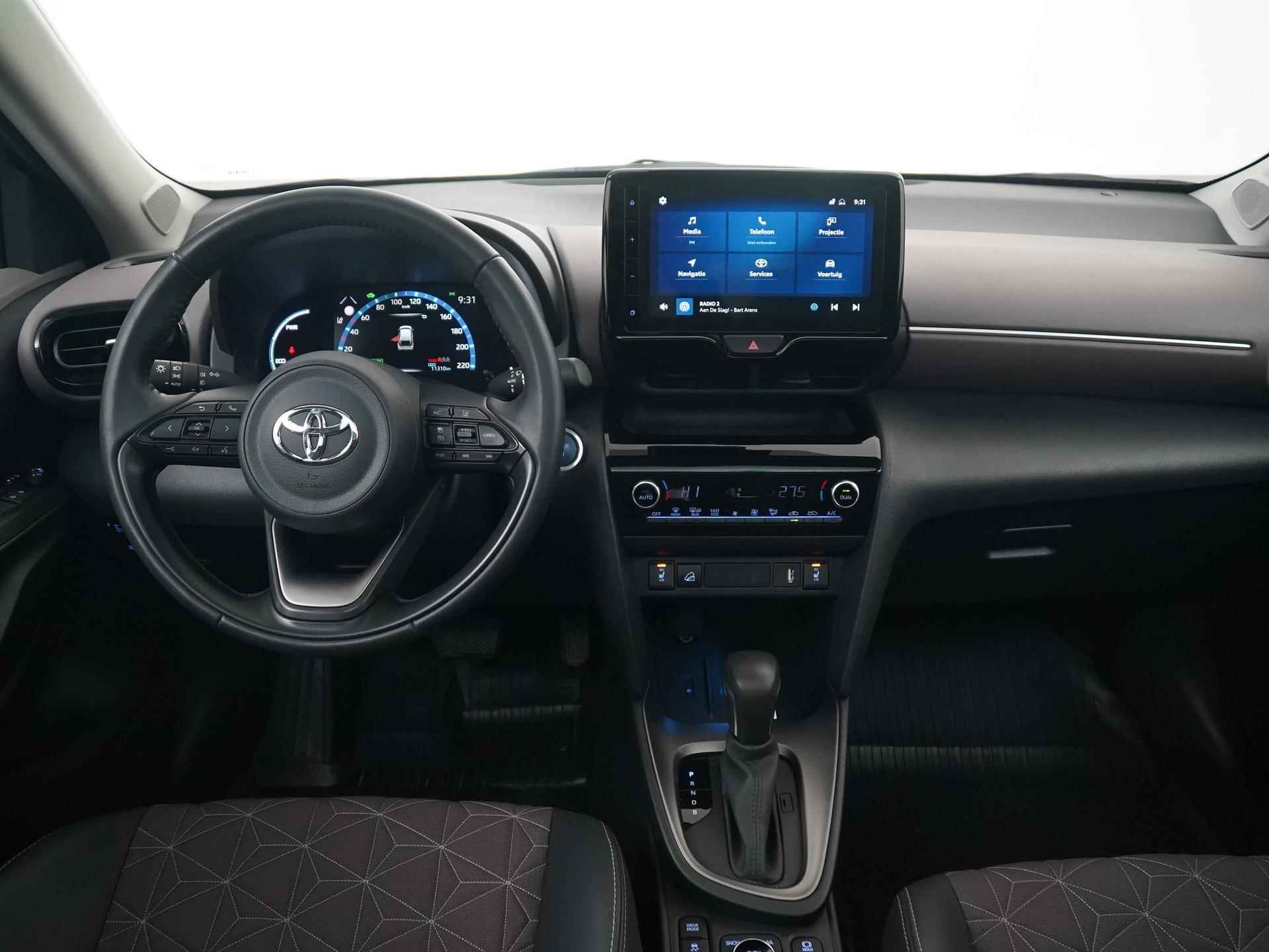 Toyota Yaris Cross 1.5 Hybrid AWD Executive Bi-Tone | Panoramadak | Camera | Adaptive cruise | Zondag Open! - 5/37