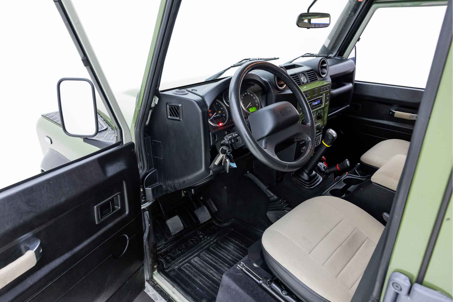 Land Rover Defender 2.2 D SW 110" XTech | 7-persoons | - 8/40