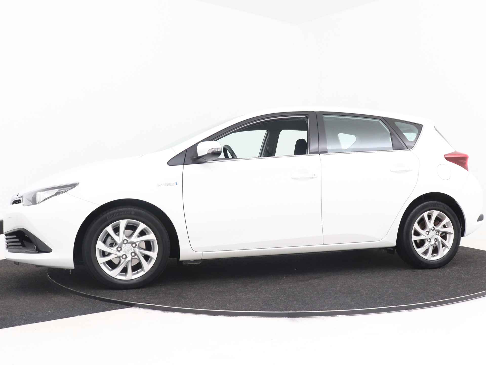 Toyota Auris 1.8 Hybrid Aspiration Limited | Camera | Climate Control | Cruise Control | LM velgen | - 4/45