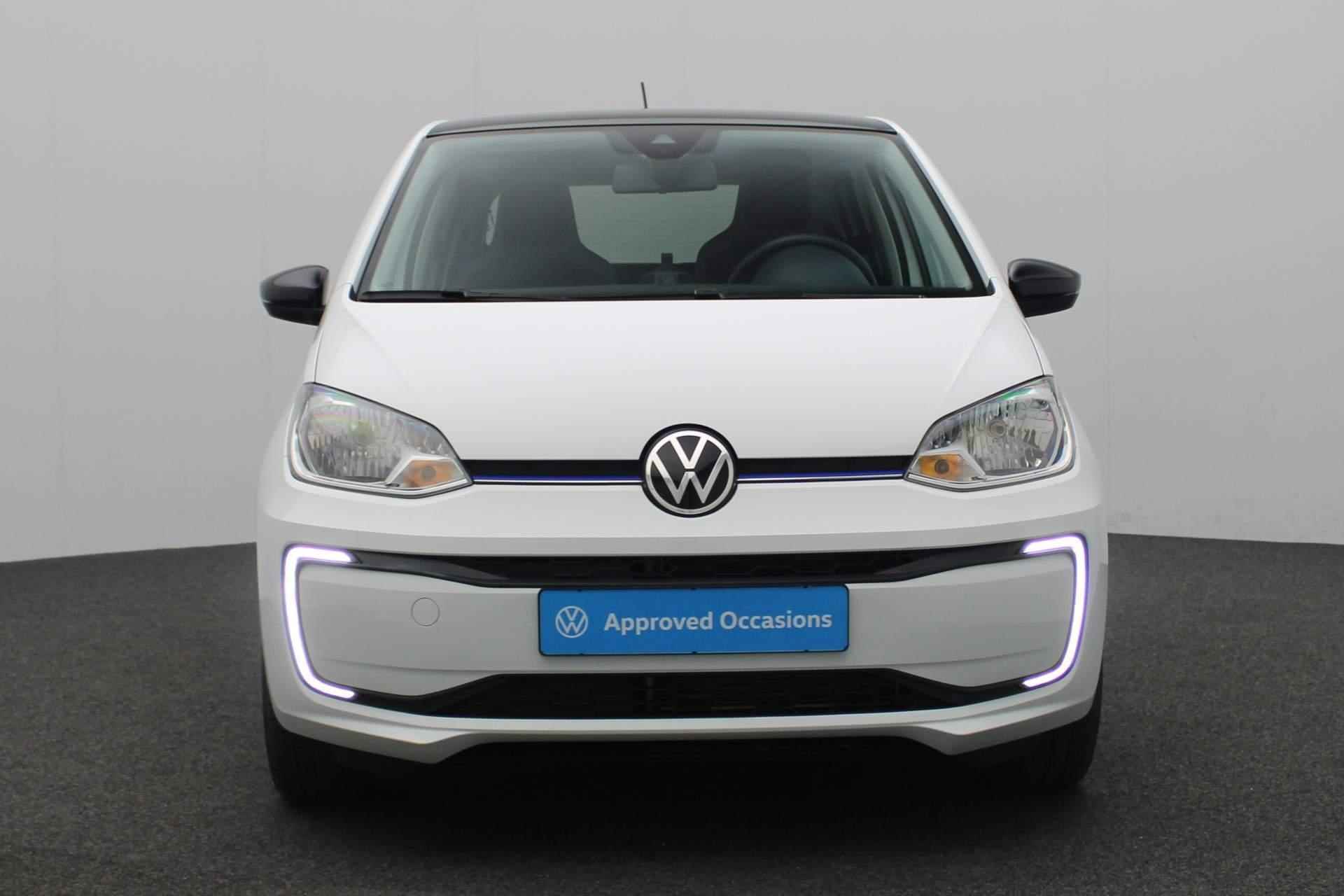 Volkswagen e-Up! Style 83PK | 12% Bijtelling | Navi | Clima | 15 inch | Privacy glas | DAB radio - 15/33