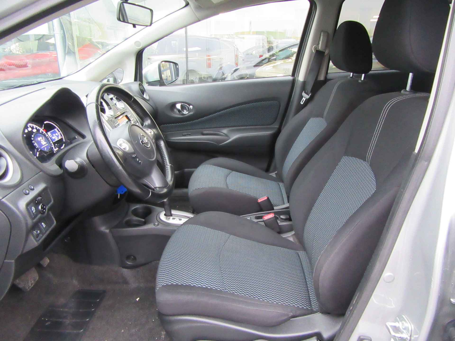 Nissan Note 1.2 Acenta Automaat, Airco, Cruise Control, LM velgen - 11/26