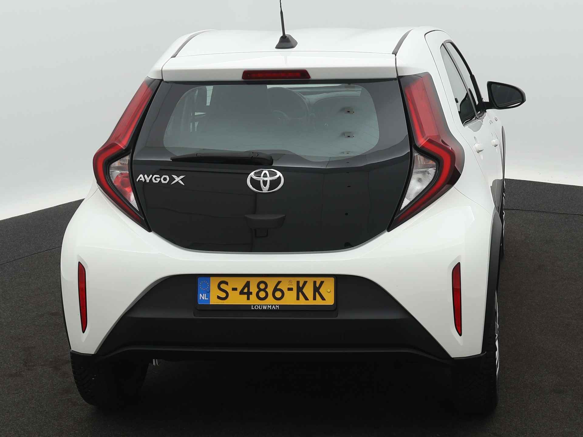 Toyota Aygo X 1.0 VVT-i S-CVT play | achteruitrijcamera | apple carplay/android auto |  adaptieve cruise control | - 29/40