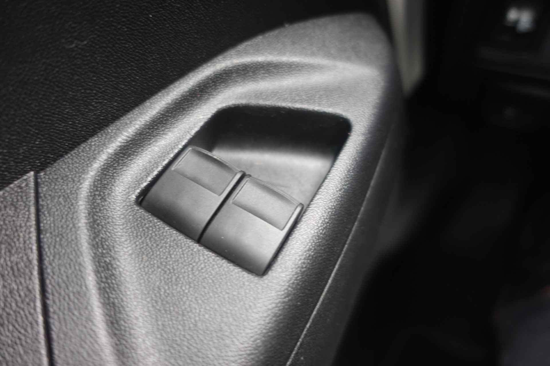 Citroën C1 1.0 e-VTi Airscape Feel NAV by APP | APPLE CAR PLAY | DAB | LED | OPEN/ DAK - 11/33