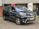 Toyota ProAce Verso SHUTTLE 75KWH 8-PERSOONS Electric 8-PERSOONS APPLE/ANDROID NAVI STOELVERW. 2x SCHUIFDEUR LMV17" P-SENSOREN INCL. BTW