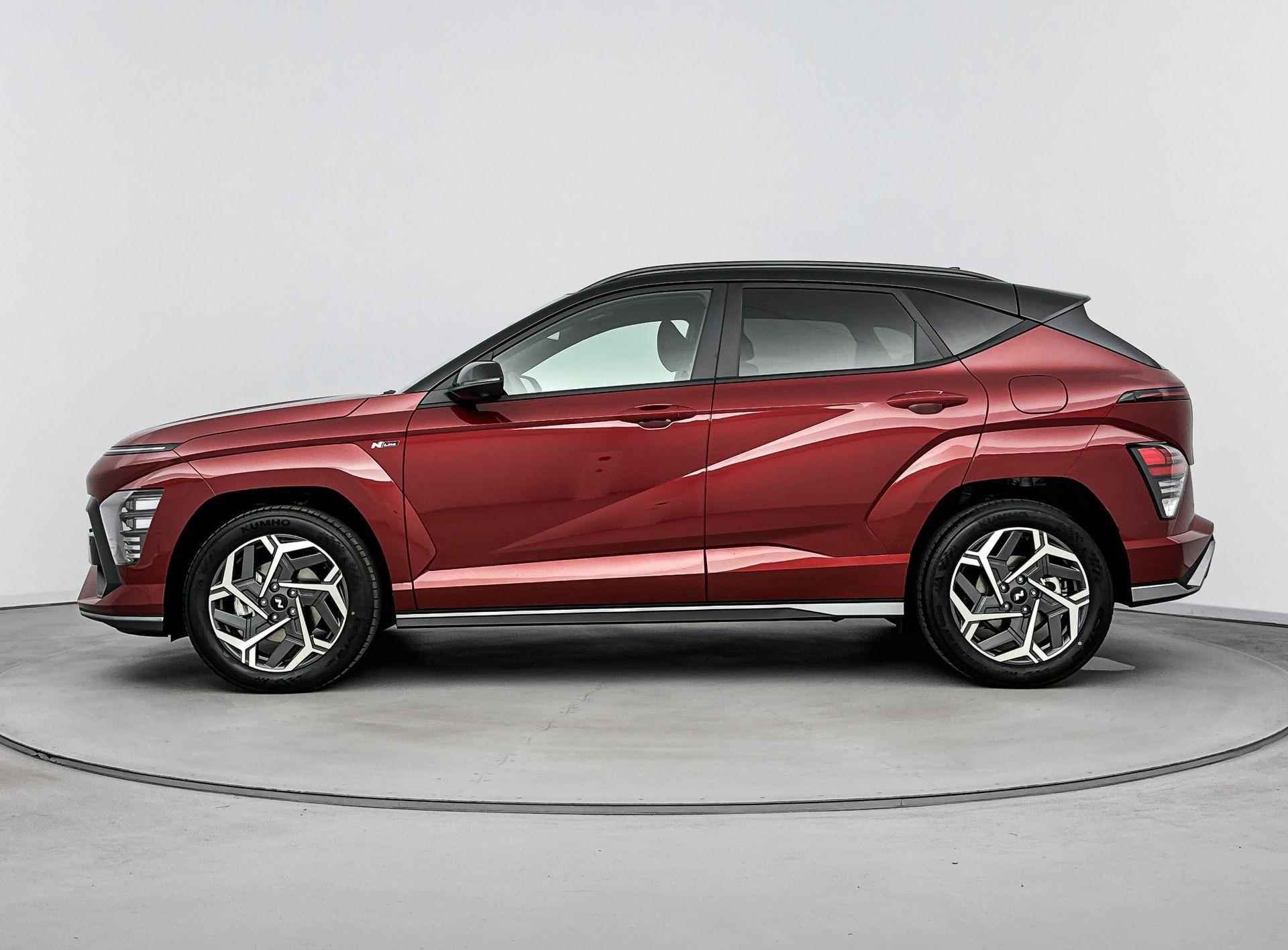 Hyundai Kona 1.6 GDI HEV N Line Sky | Incl. €1500,- Smart Bonus! | Schuifdak | Stoel + stuurverwarming | Bluelink app | Navigatie | Camera | Adaptive cruise control | - 4/30