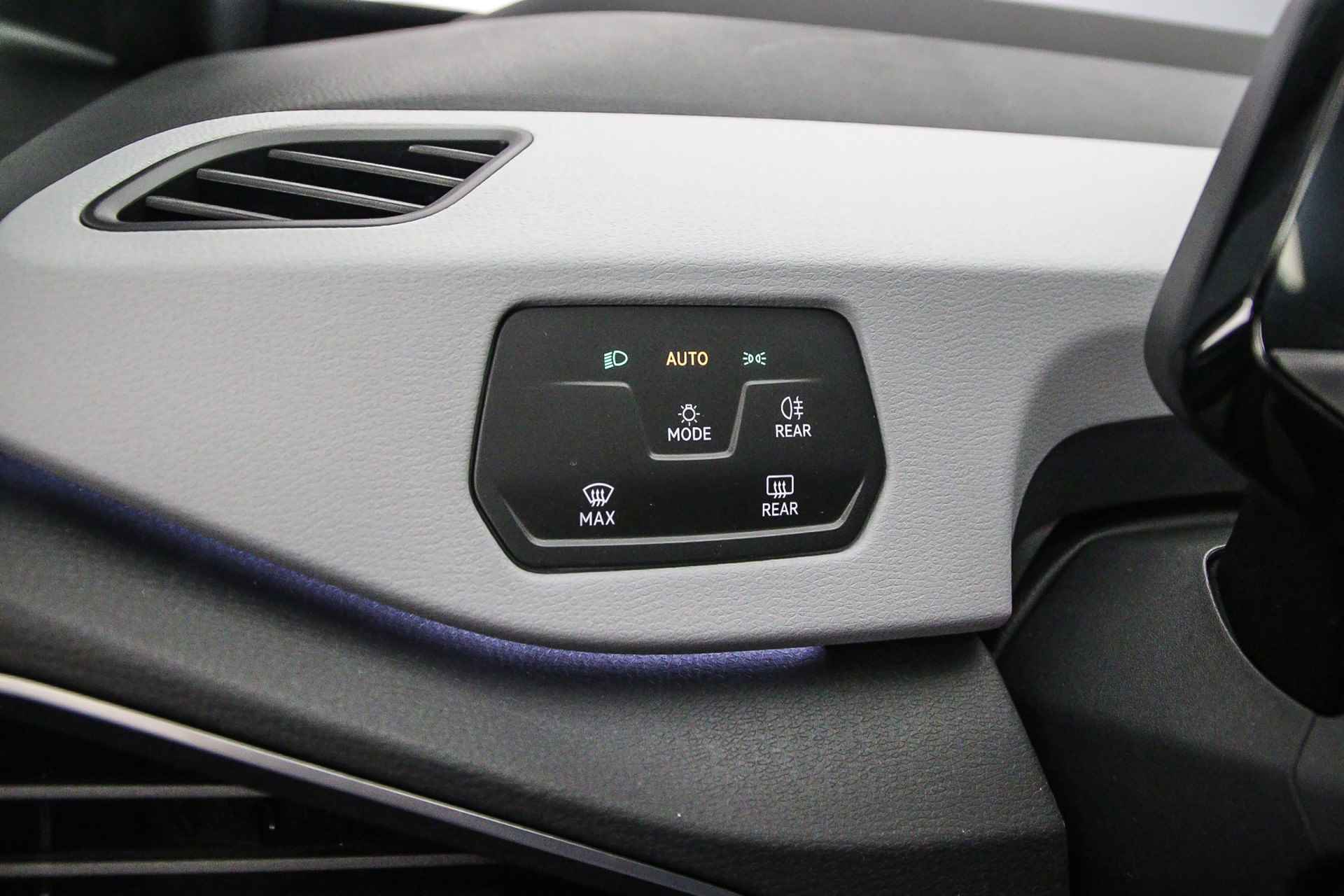 Volkswagen ID.3 Pro 204pk Automaat Warmtepomp, 360 camera, Navigatie, Adaptive cruise control, Stoelverwarming, Airco, DAB, Stuurwiel verwarmd, Parkeersensoren, LED verlichting - 12/47