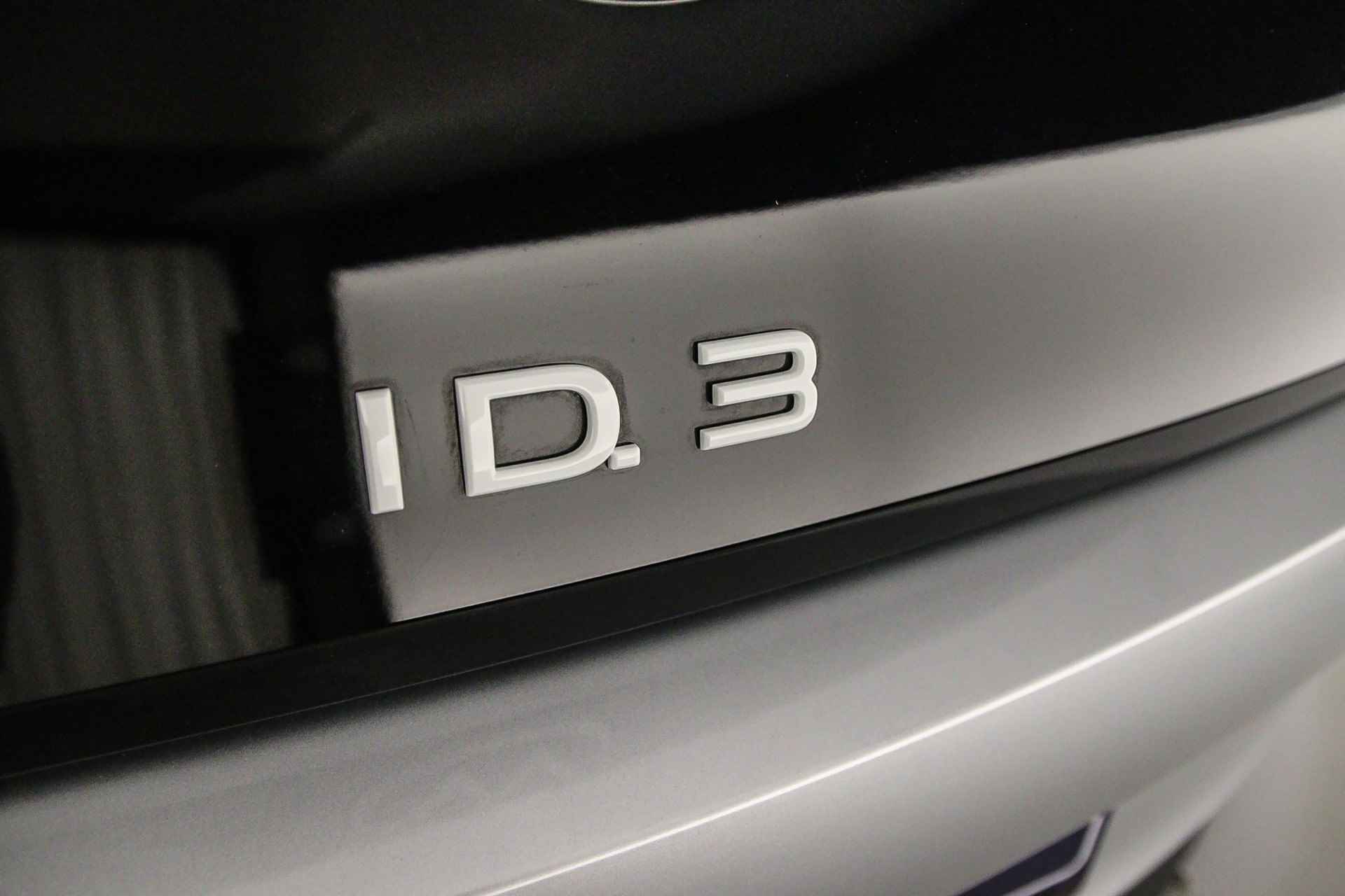 Volkswagen ID.3 Pro 204pk Automaat Warmtepomp, 360 camera, Navigatie, Adaptive cruise control, Stoelverwarming, Airco, DAB, Stuurwiel verwarmd, Parkeersensoren, LED verlichting - 41/47
