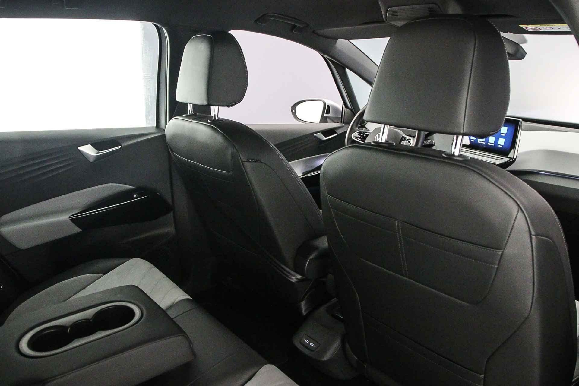 Volkswagen ID.3 Pro 204pk Automaat Warmtepomp, 360 camera, Navigatie, Adaptive cruise control, Stoelverwarming, Airco, DAB, Stuurwiel verwarmd, Parkeersensoren, LED verlichting - 43/47