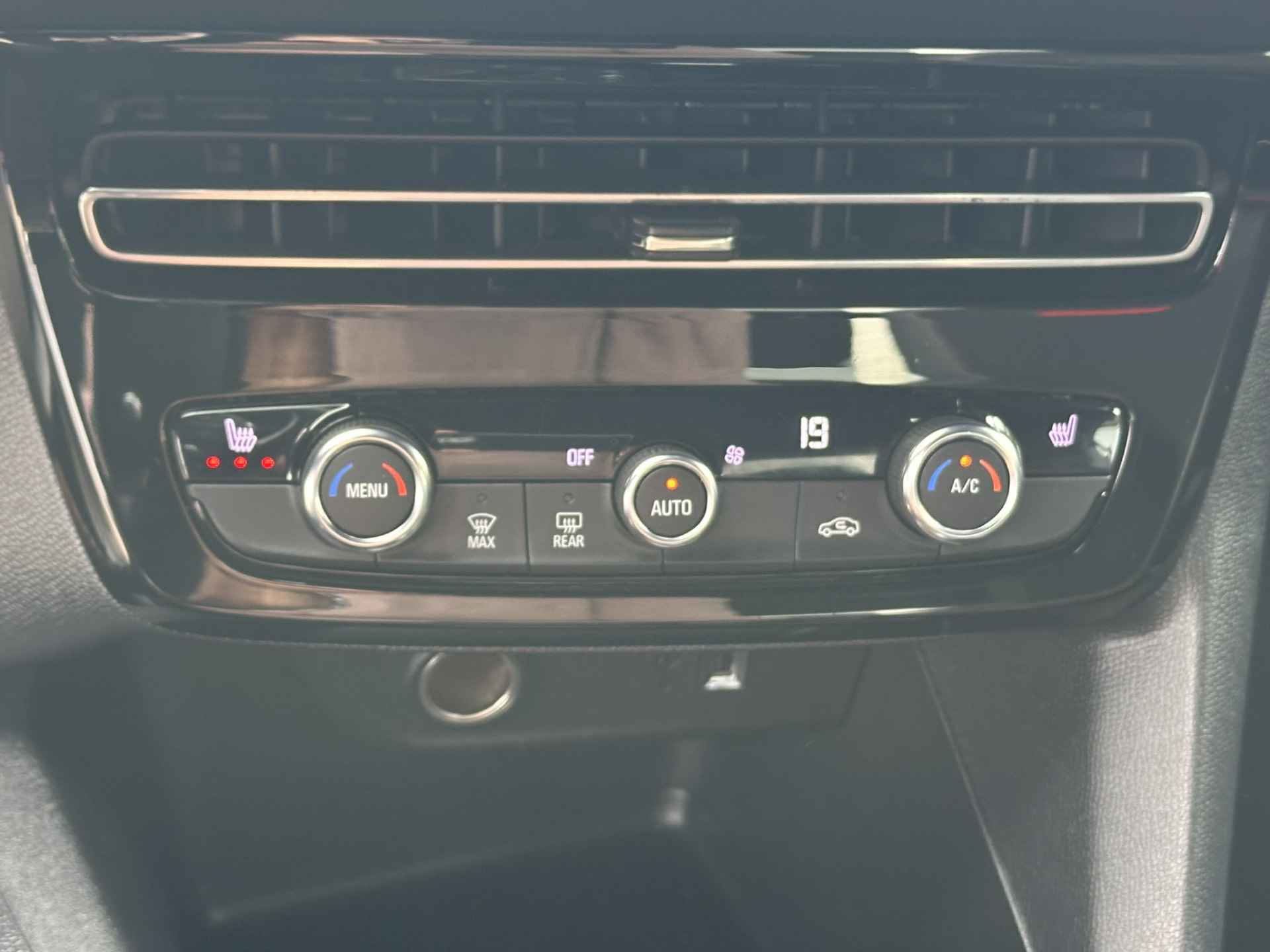 Opel Mokka 1.2 130pk Turbo GS Line | Automaat | LED | Apple Carplay | PDC incl. camera | Stoel- en stuurverwarming | Adapt. Cruise - 33/69