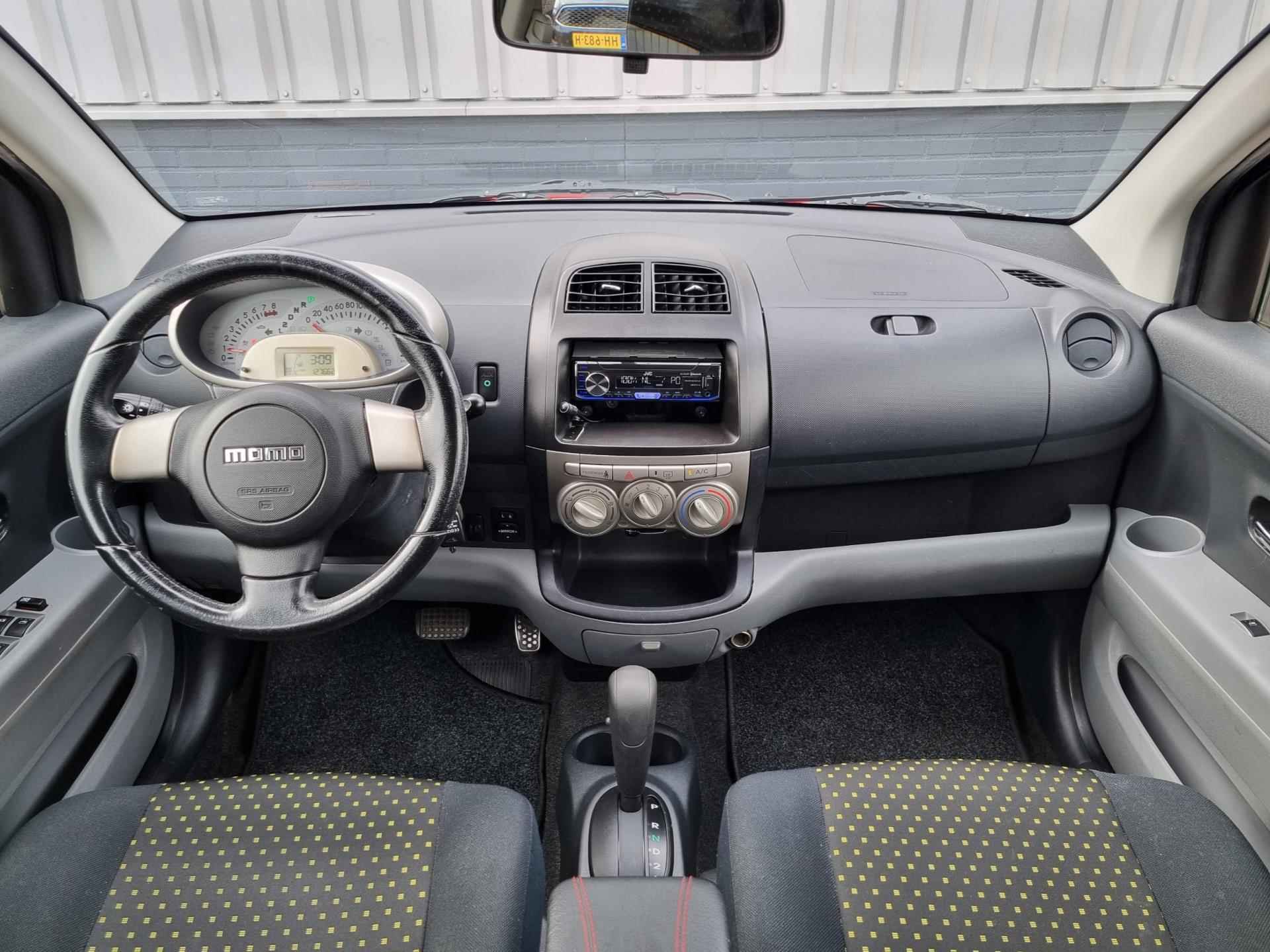 Daihatsu Sirion 2 1.3 16V 5deurs Comfort | AUTOMAAT | AIRCO | - 2/43