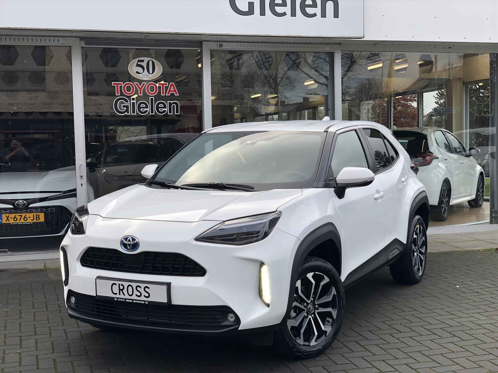 Toyota Yaris Cross 1.5 Hybrid Dynamic Plus | Smart Connect, Stoel + Stuurverwarming, Apple CarPlay, Keyless, 17inch, Groot scherm - 34/35