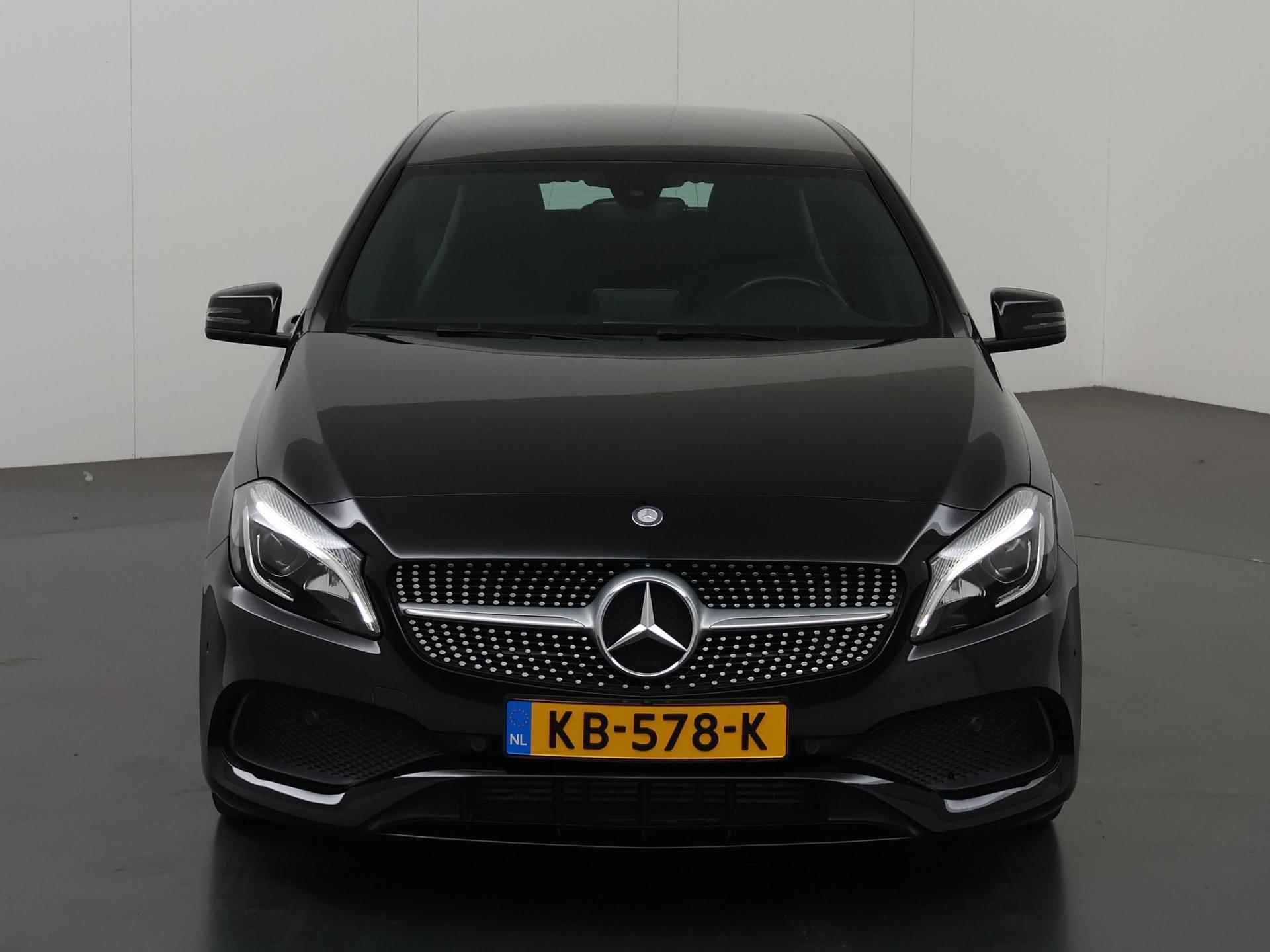 Mercedes-Benz A-klasse 180 Ambition | AMG | High Performance LED | Park Pilot | Licht en zicht | - 4/35